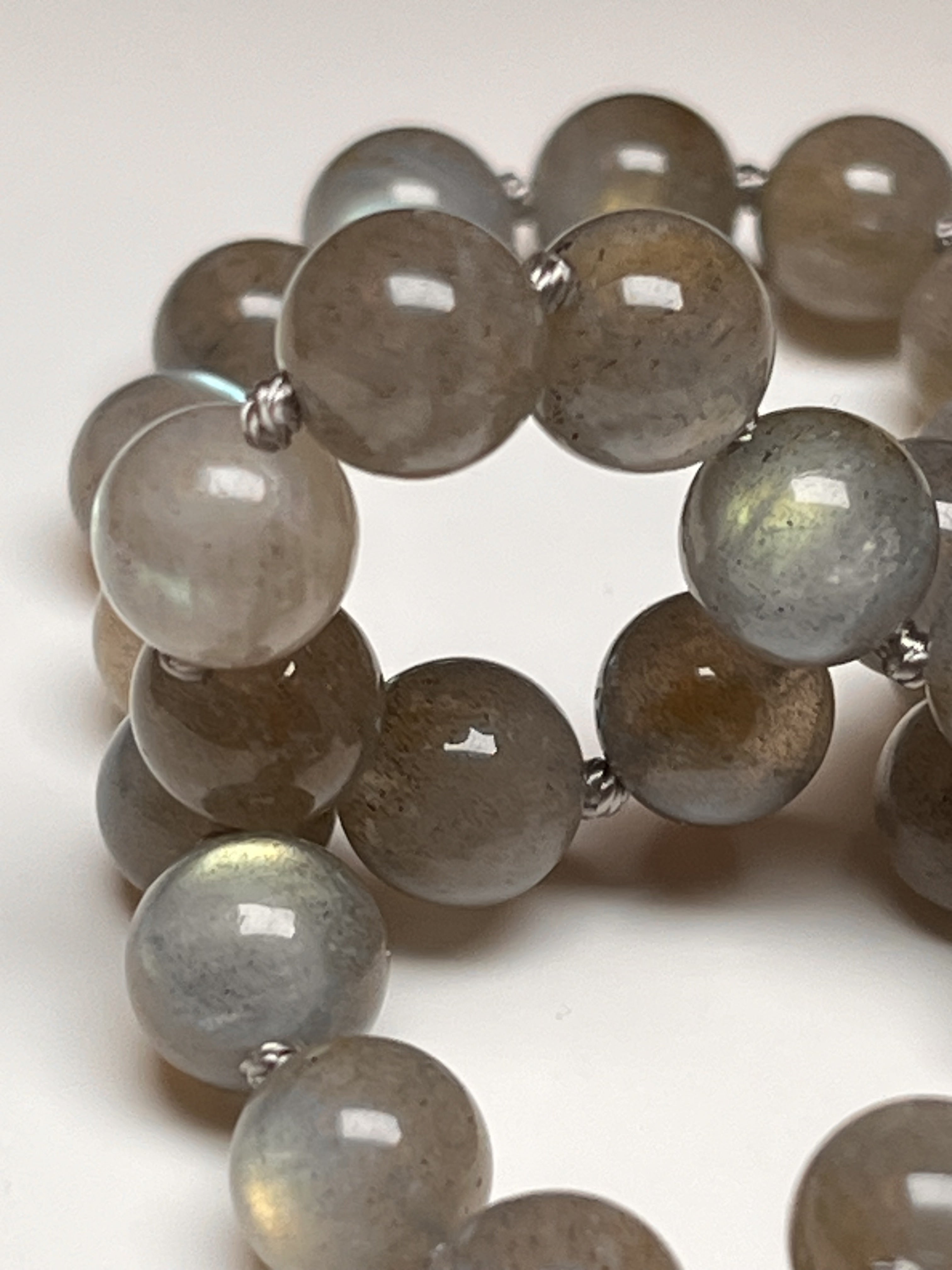 Collana con pietre dure di Labradorite di eccellente qualità