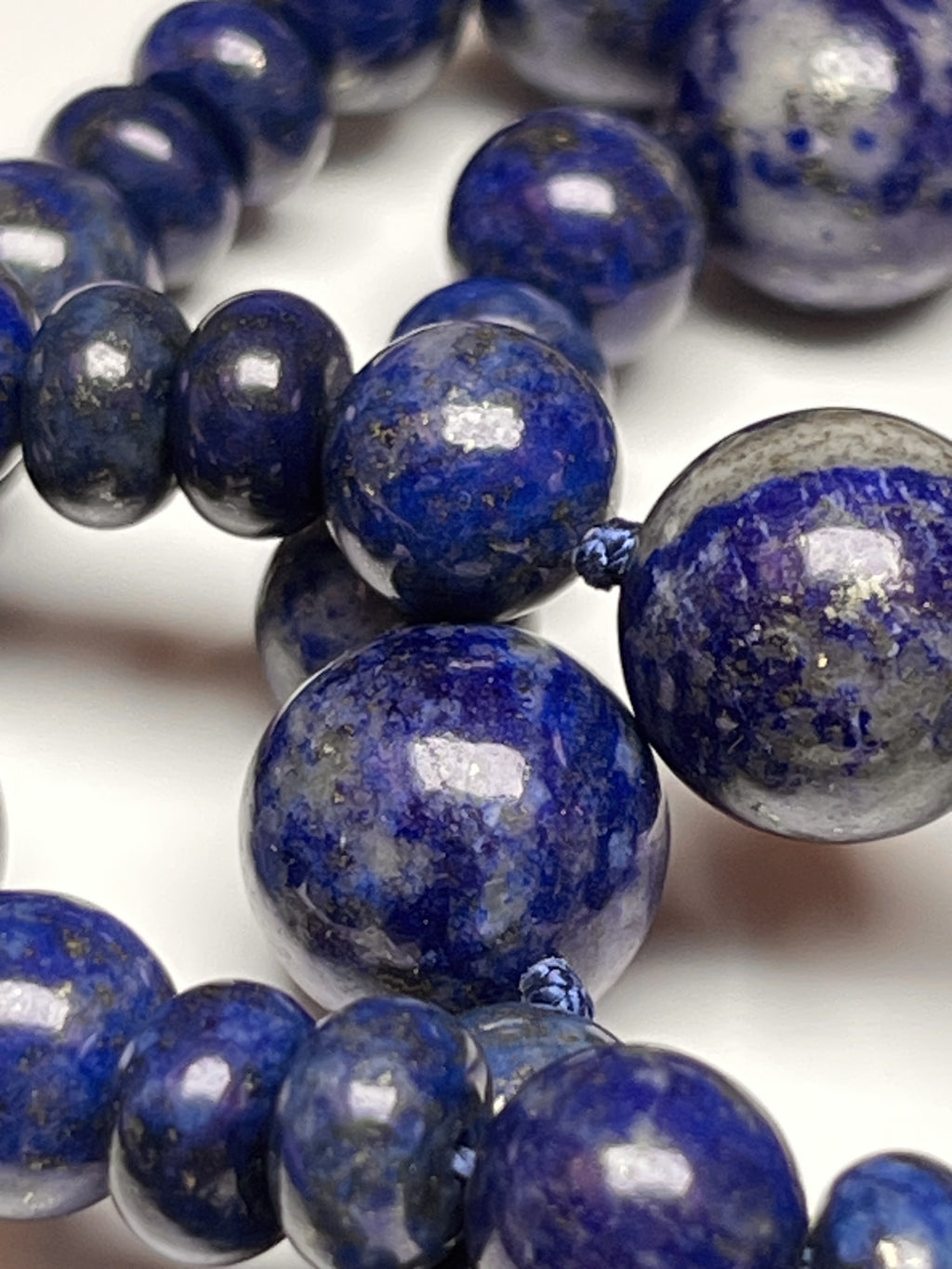 Collana con pietre dure di Lapislazzuli di alta qualità
