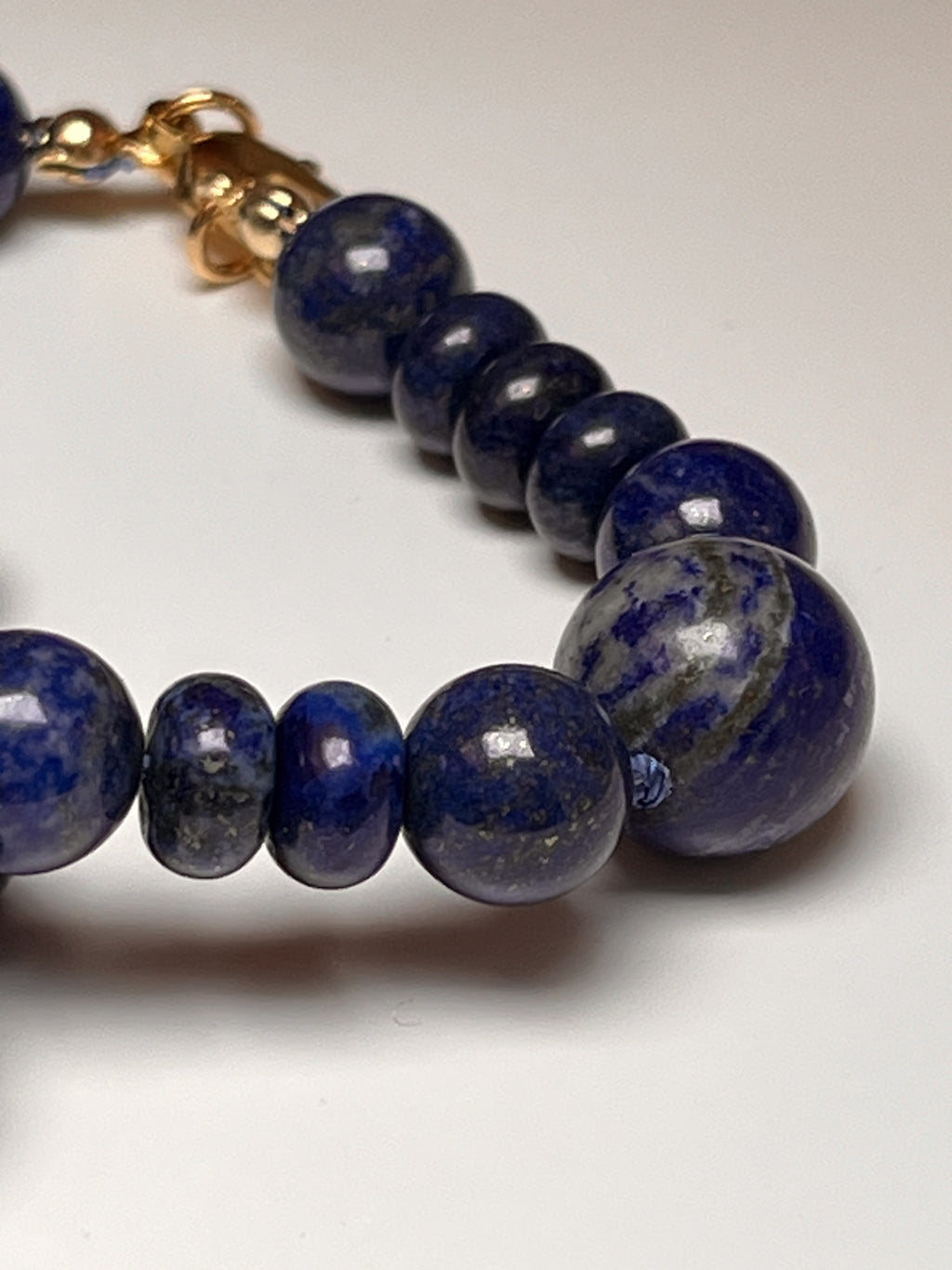 Collana con pietre dure di Lapislazzuli di alta qualità