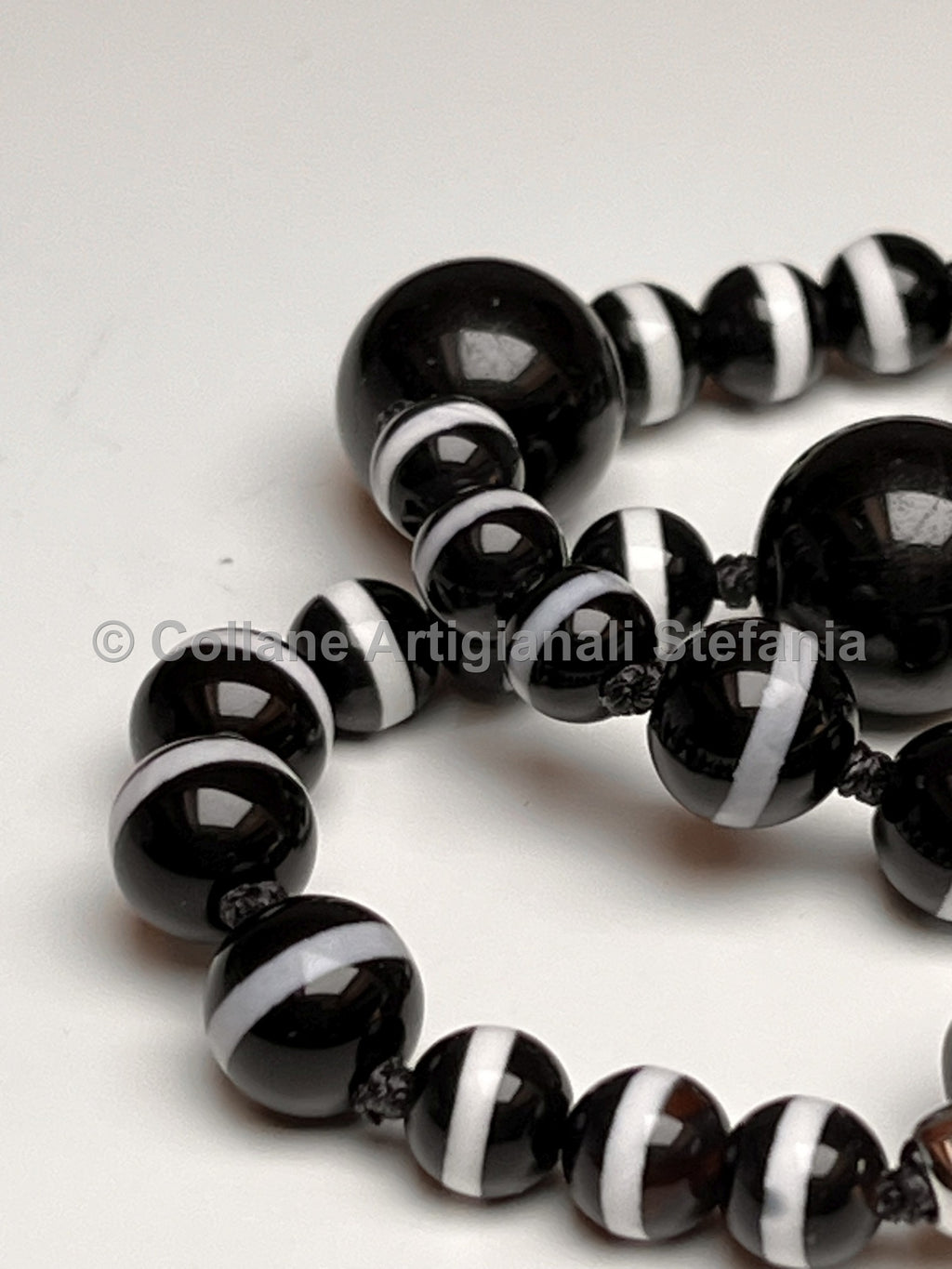 Collana con pietre dure di Agata Tibetana e Tormalina
