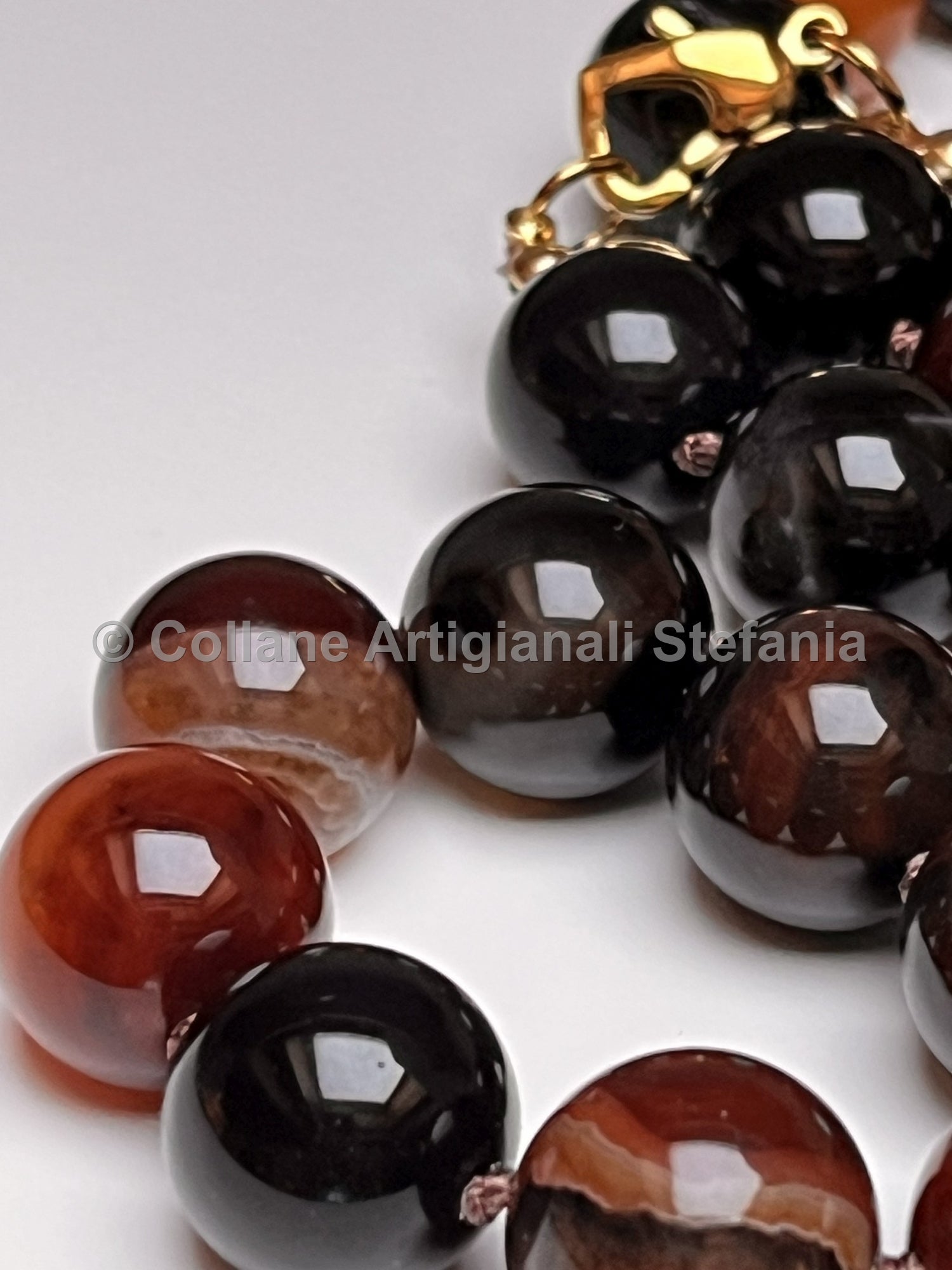 Collana con pietre dure di Dream Agate.
