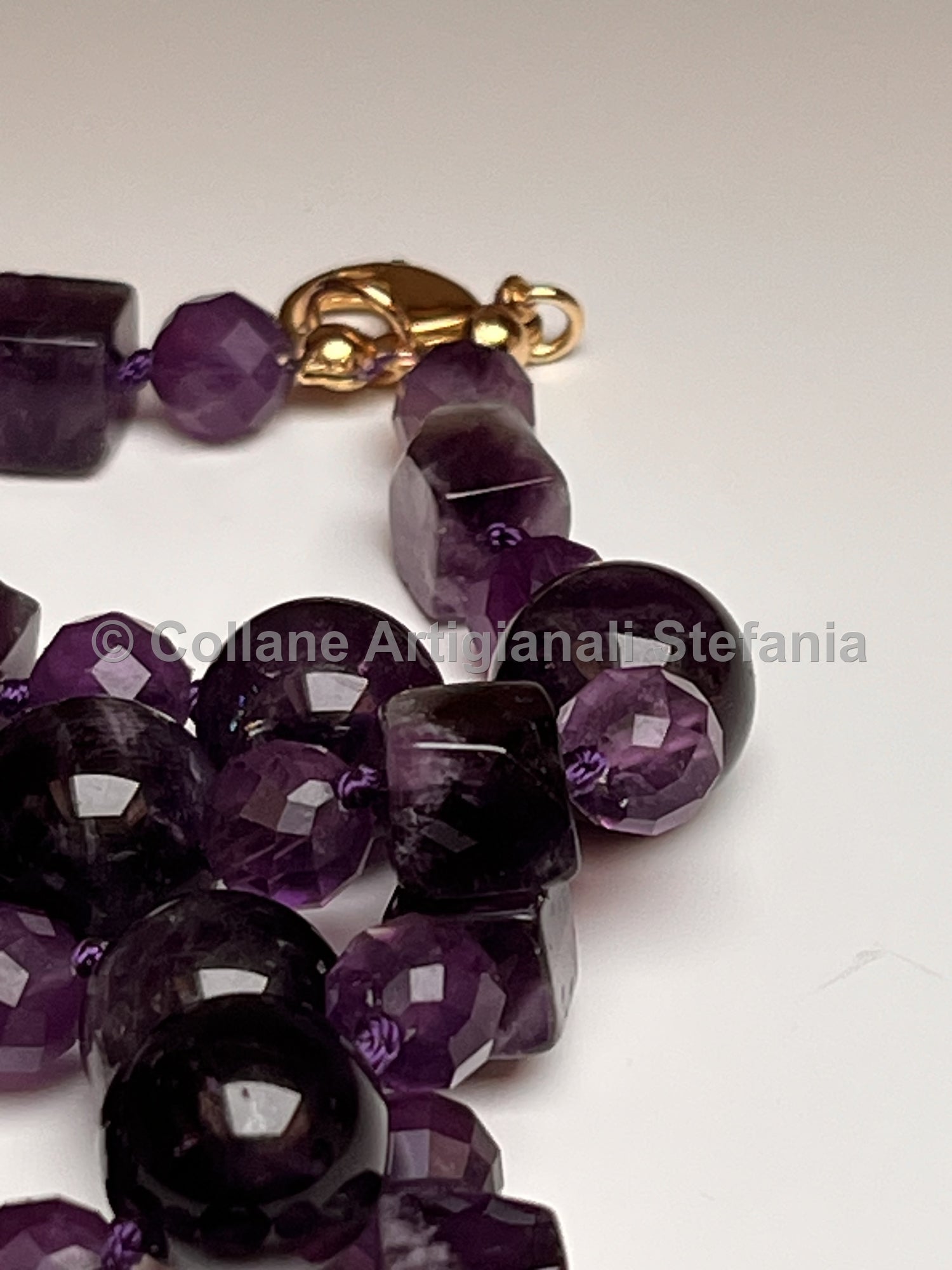 Collana con pietre dure di Ametista di alta qualità