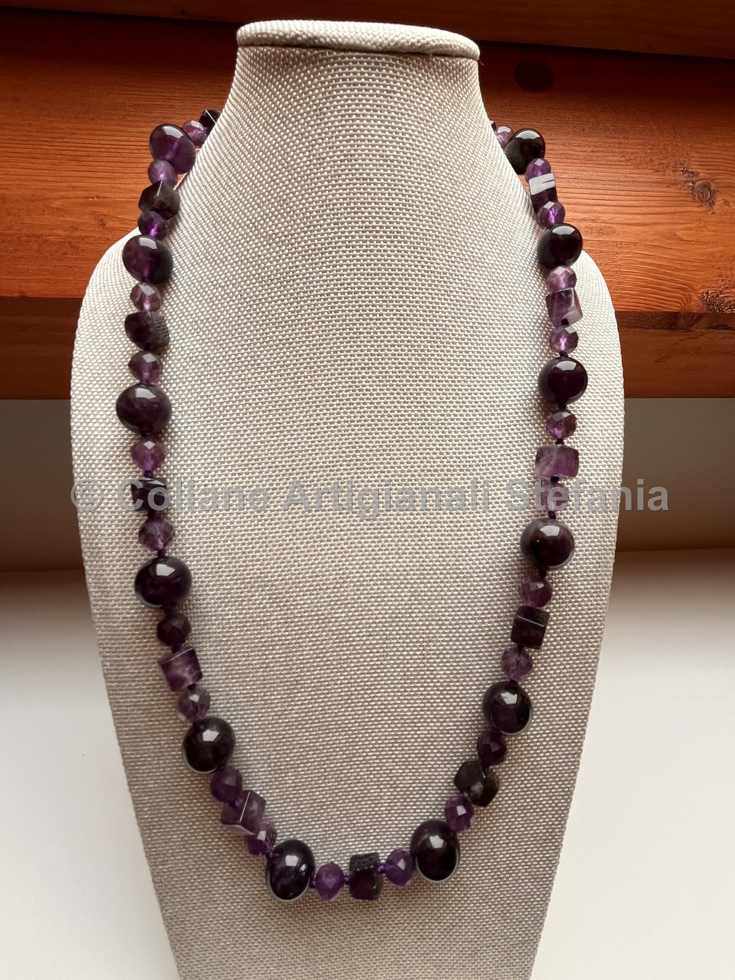 Collana con pietre dure di Ametista di alta qualità