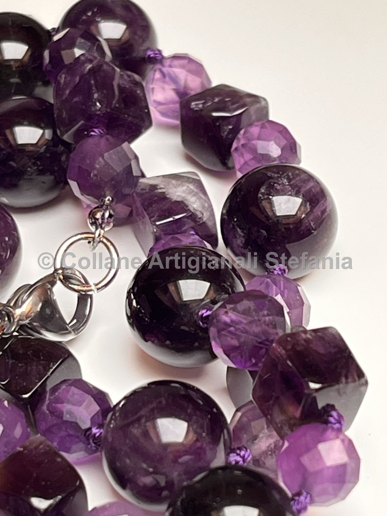 Collana con pietre dure di Ametista di alta qualità