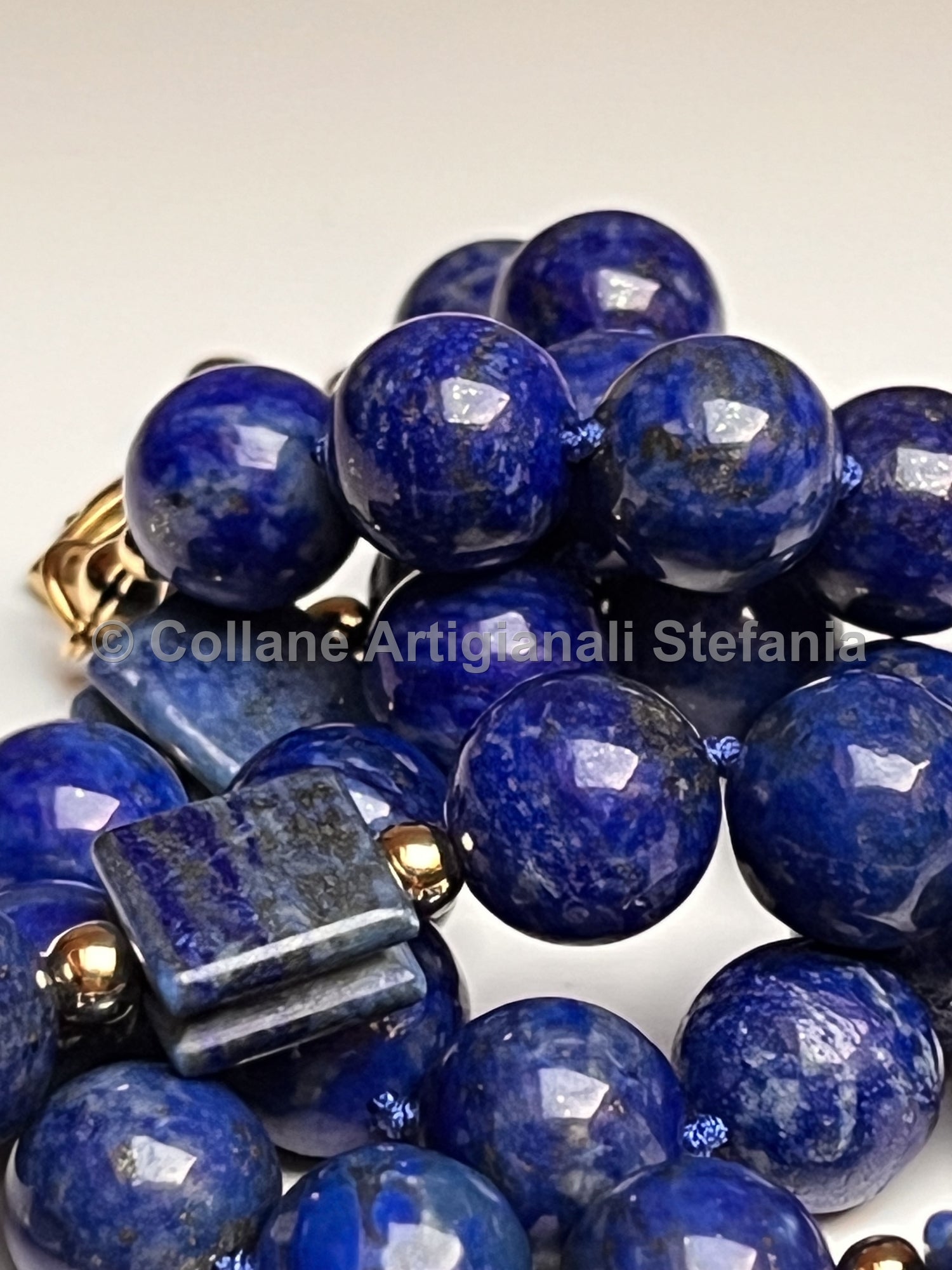 Collana con pietre dure di Lapislazzuli di ottima qualità
