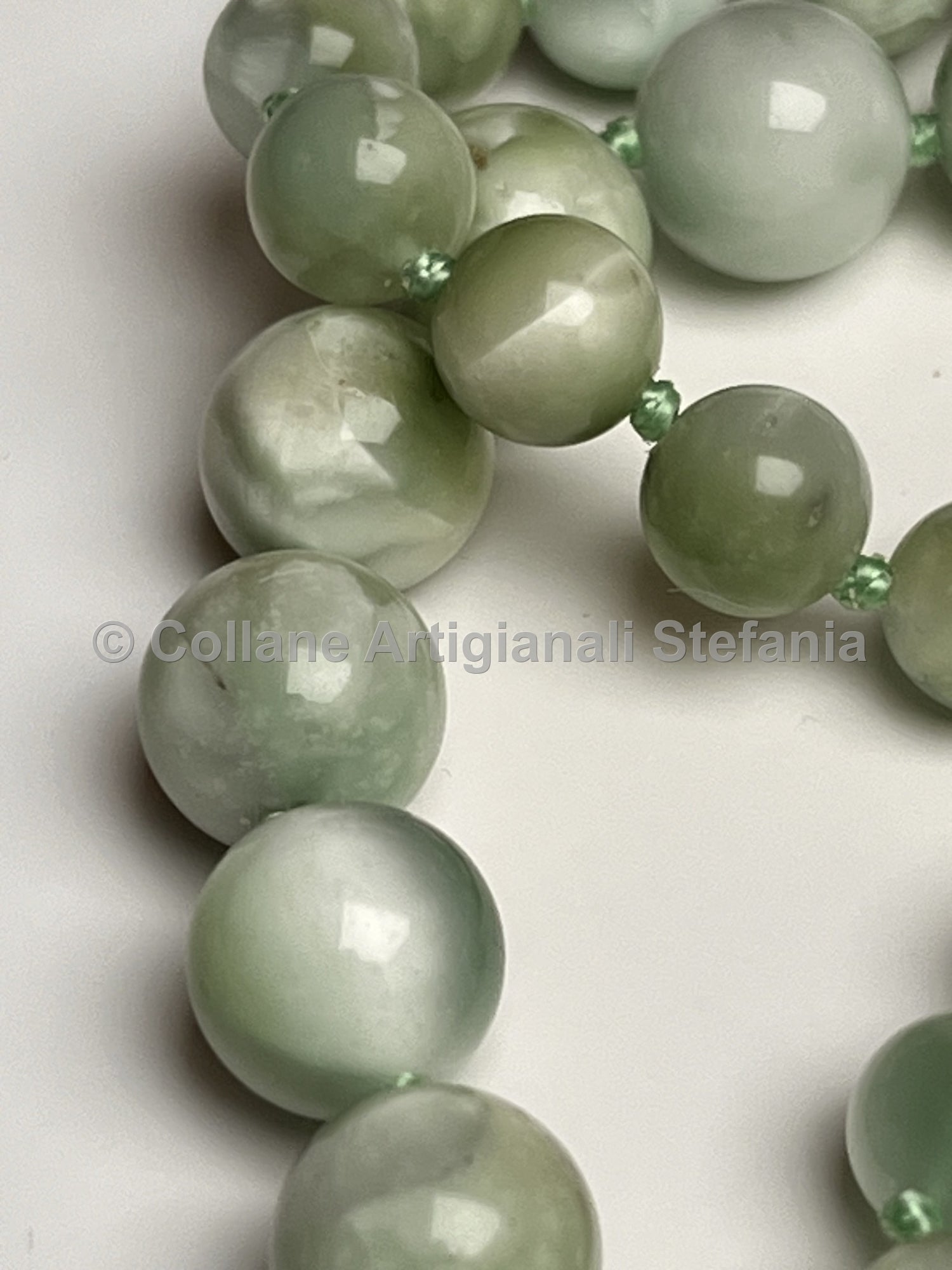 Collana con pietre dure di Larimar verde