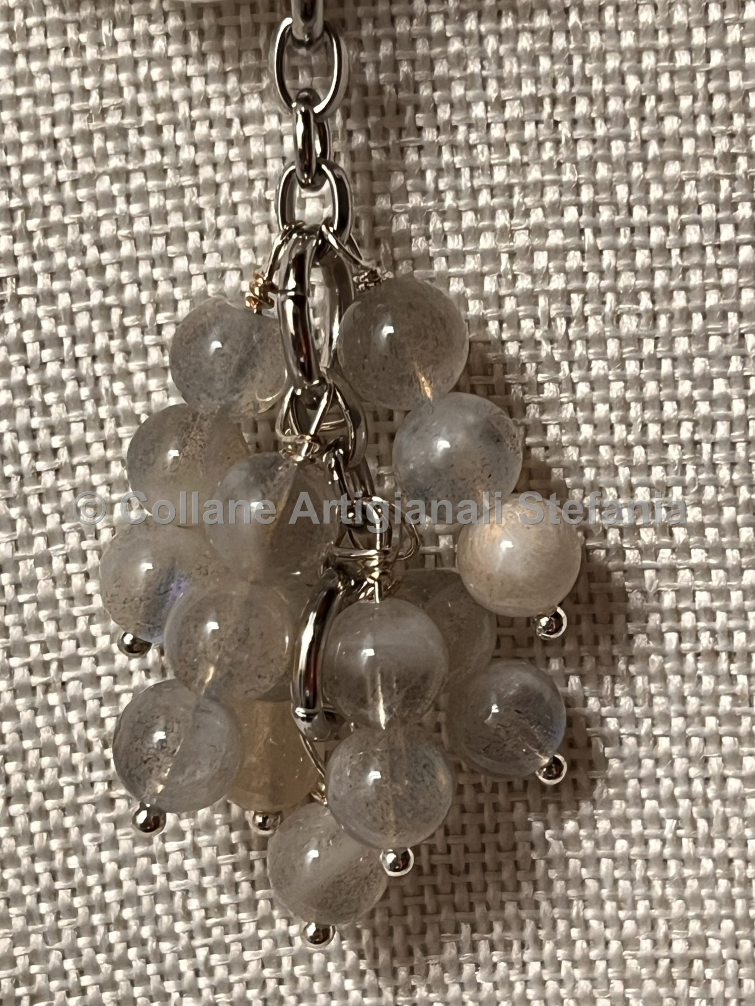 Collana con pietre dure di eccellente qualità di Pietra di Luna
