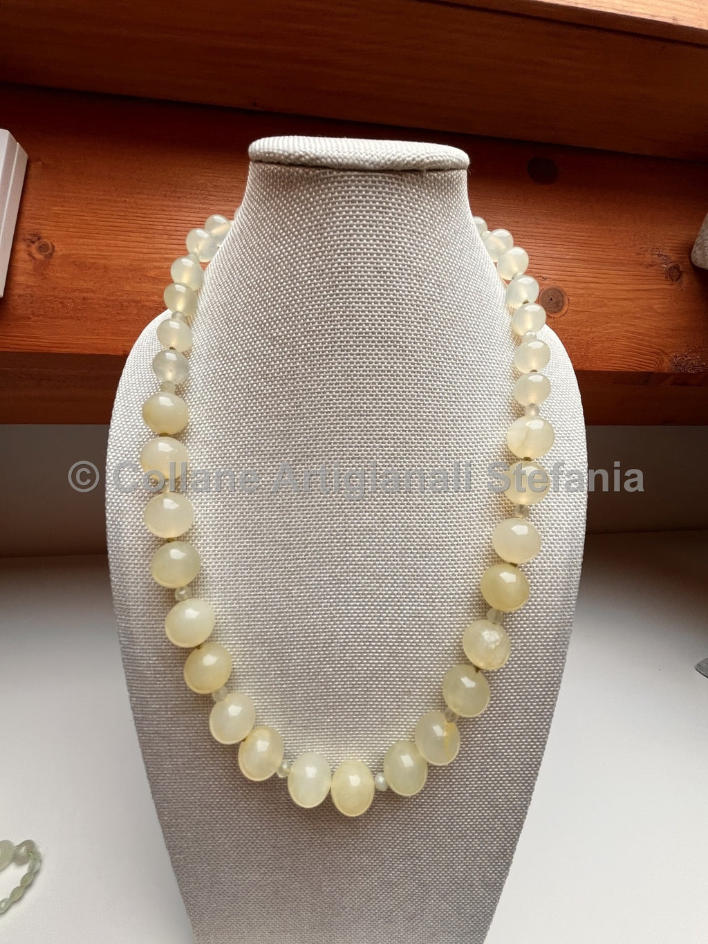 Collana con pietre dure di New Jade