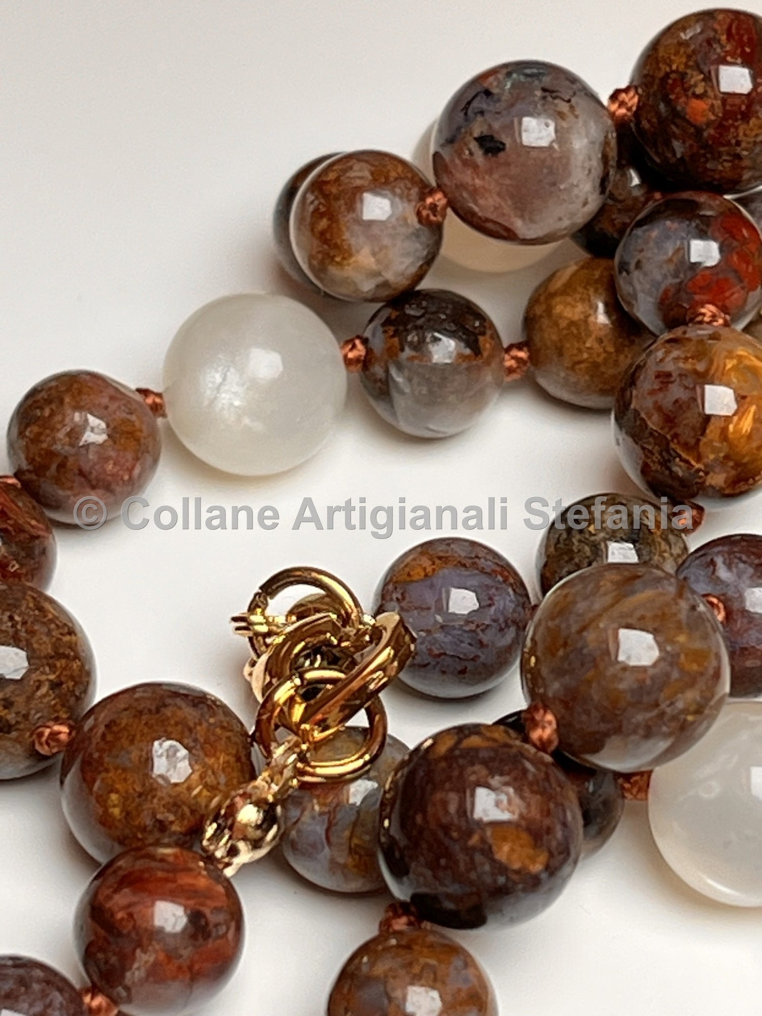 Collana con pietre dure di Pietersite e Pietra di Luna