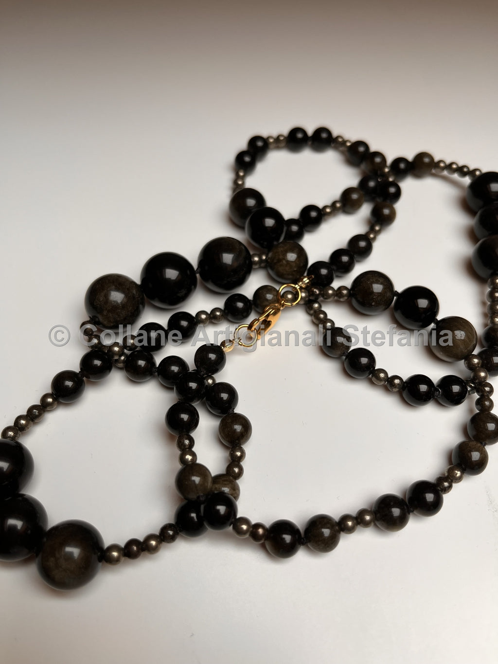 Collana con pietre dure di Ossidiana gold e Pirite