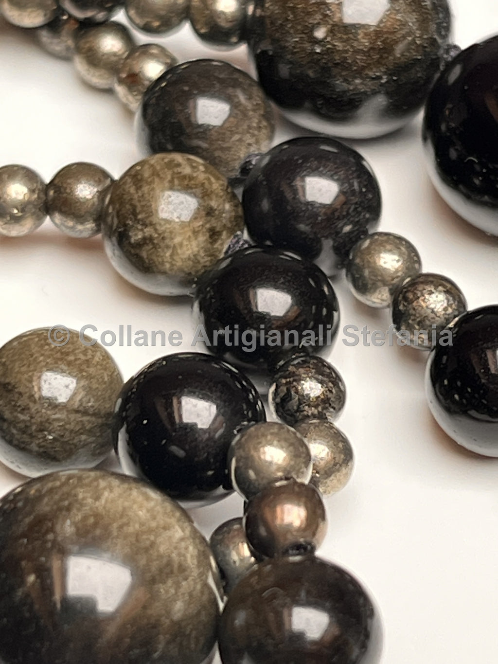 Collana con pietre dure di Ossidiana gold e Pirite