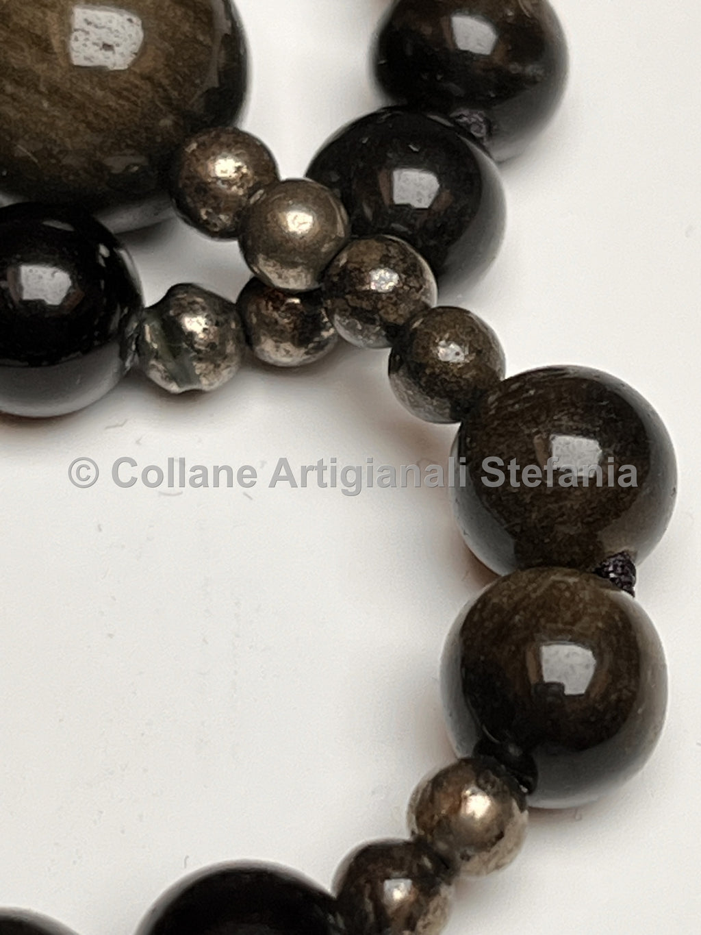 Collana con pietre dure di Ossidiana gold e Pirite