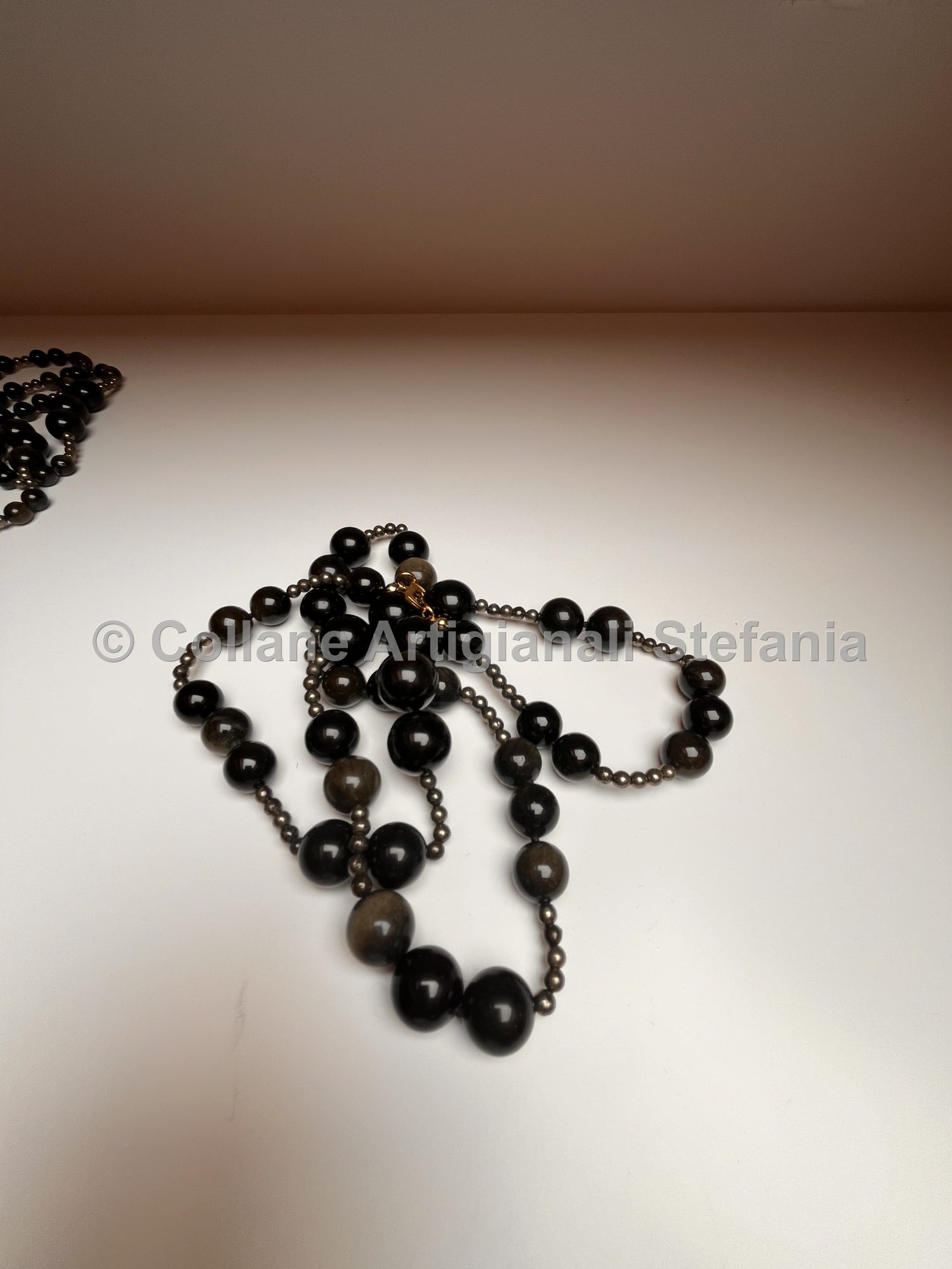 Collana con pietre dure di Ossidiana gold e Pirite