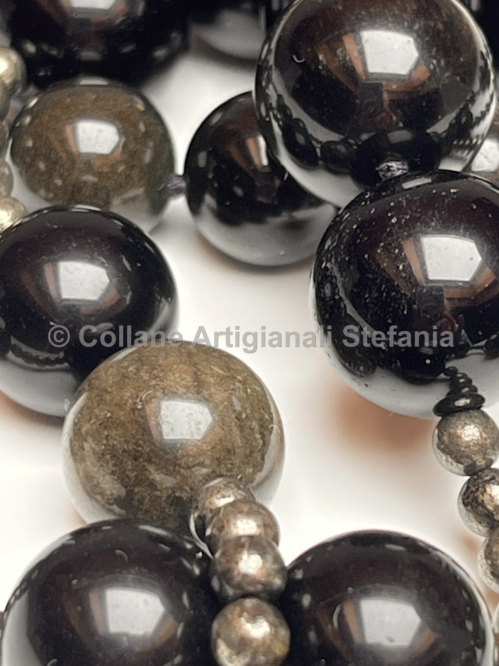 Collana con pietre dure di Ossidiana gold e Pirite