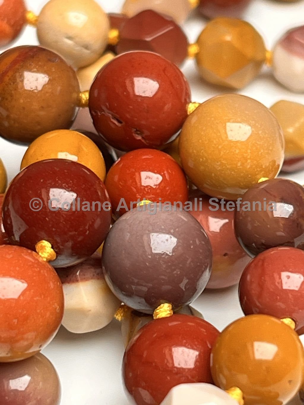 Collana con pietre dure di Mookaite di ottima qualità