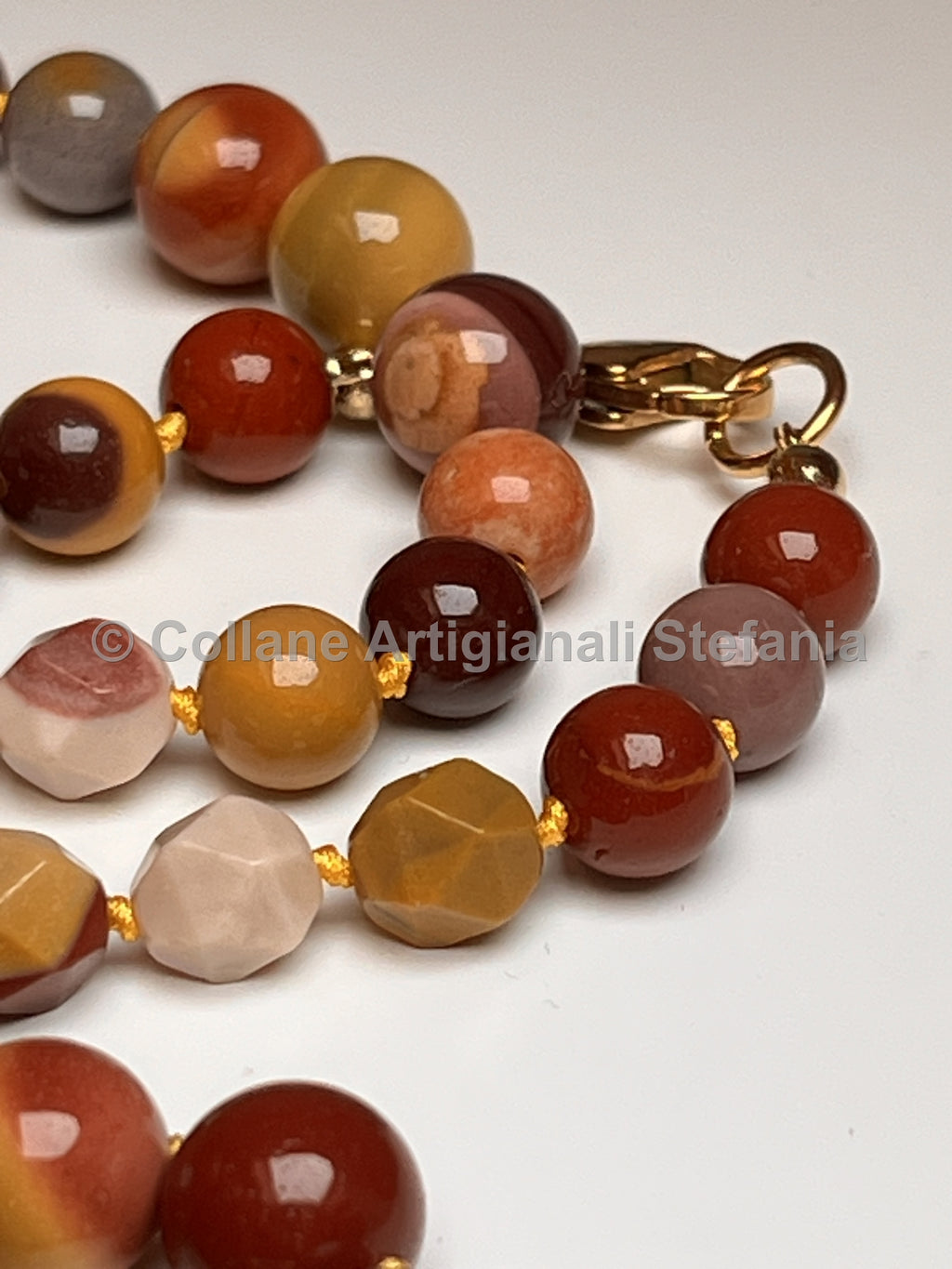 Collana con pietre dure di Mookaite di ottima qualità