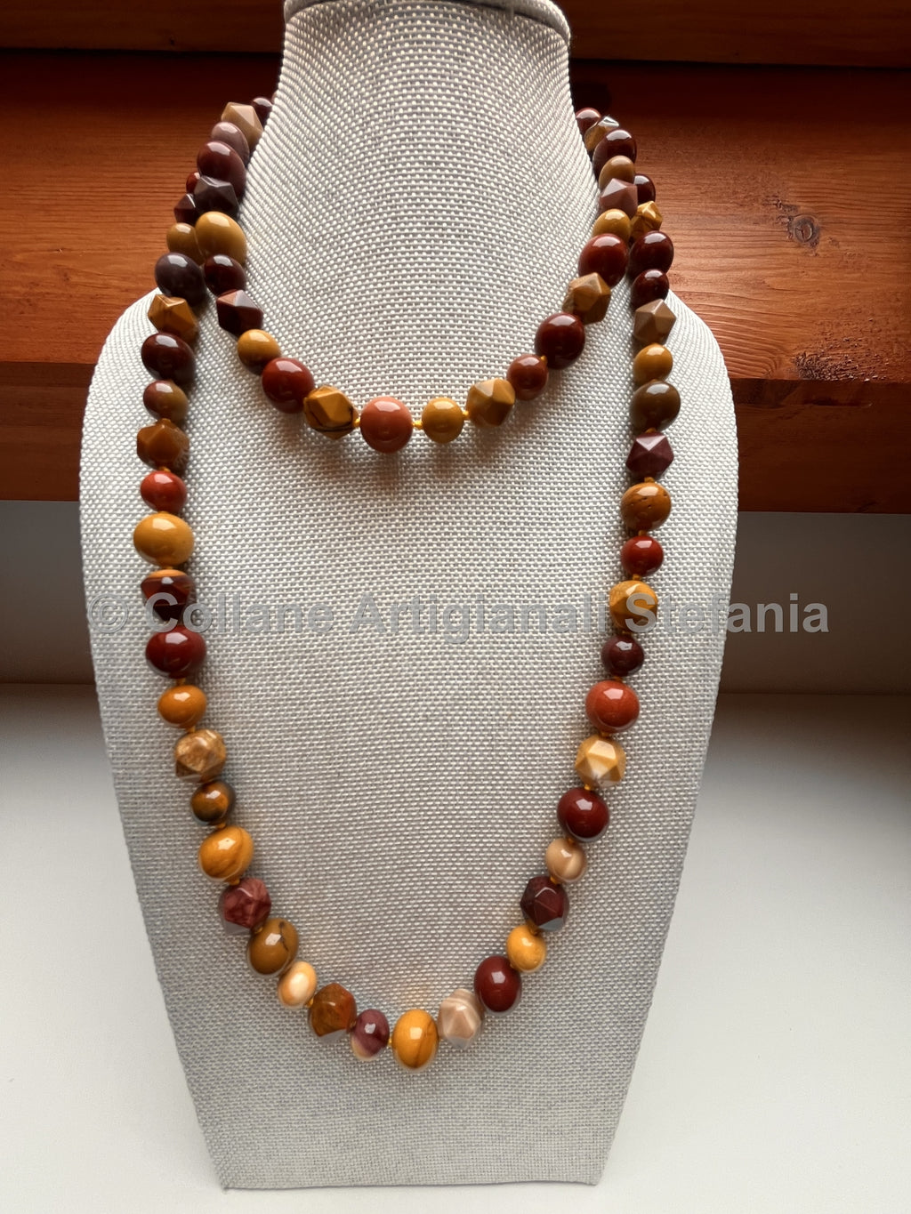 Collana con pietre dure di Mookaite di ottima qualità
