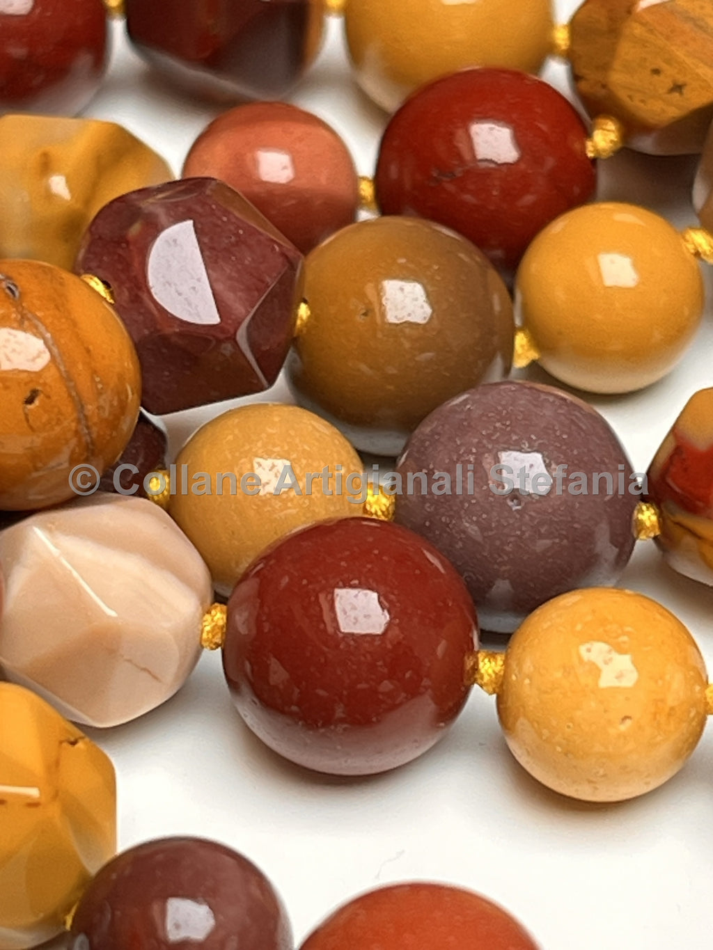 Collana con pietre dure di Mookaite di ottima qualità