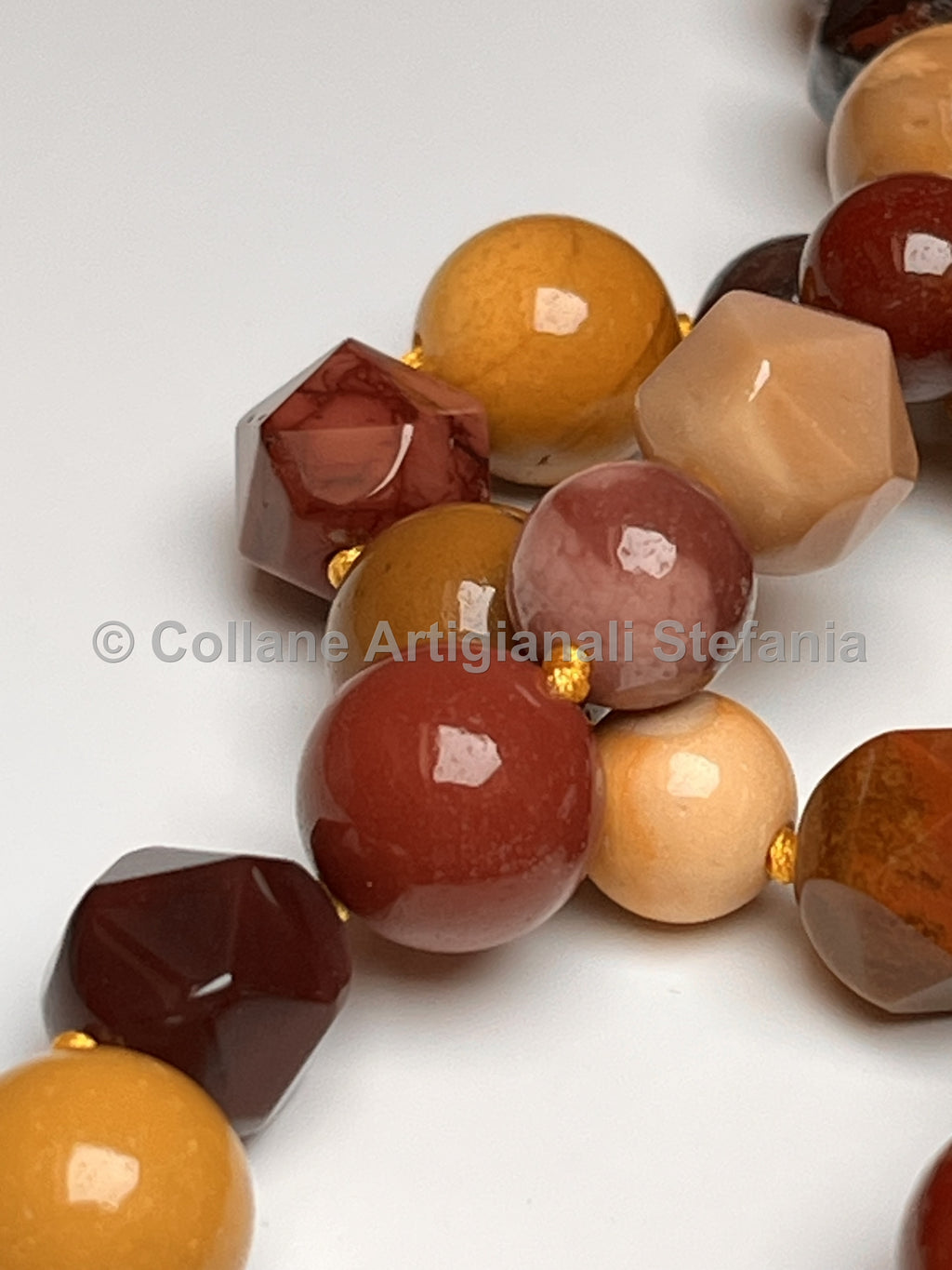 Collana con pietre dure di Mookaite di ottima qualità