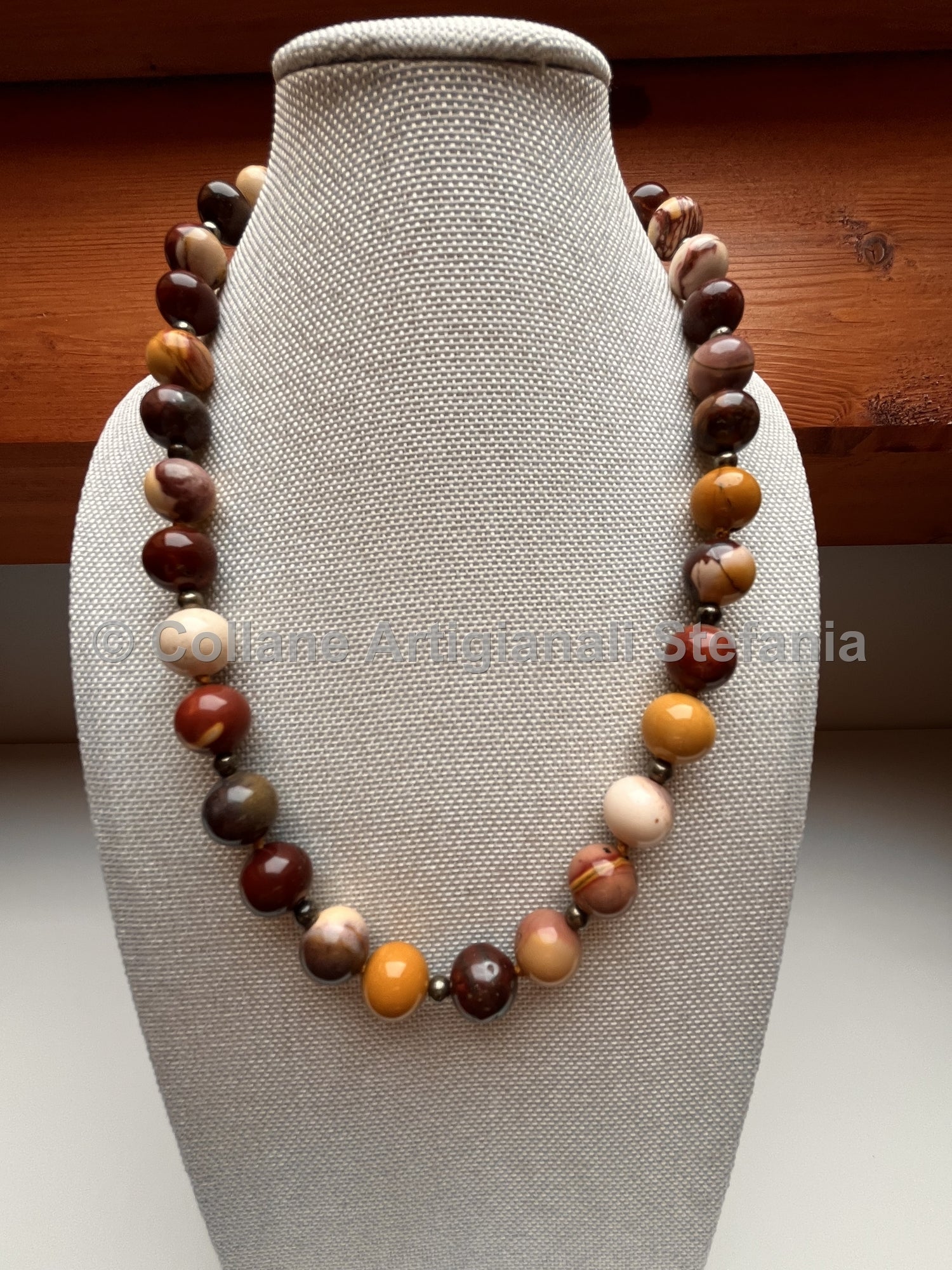 Collana con pietre dure di Mookaite e Pirite