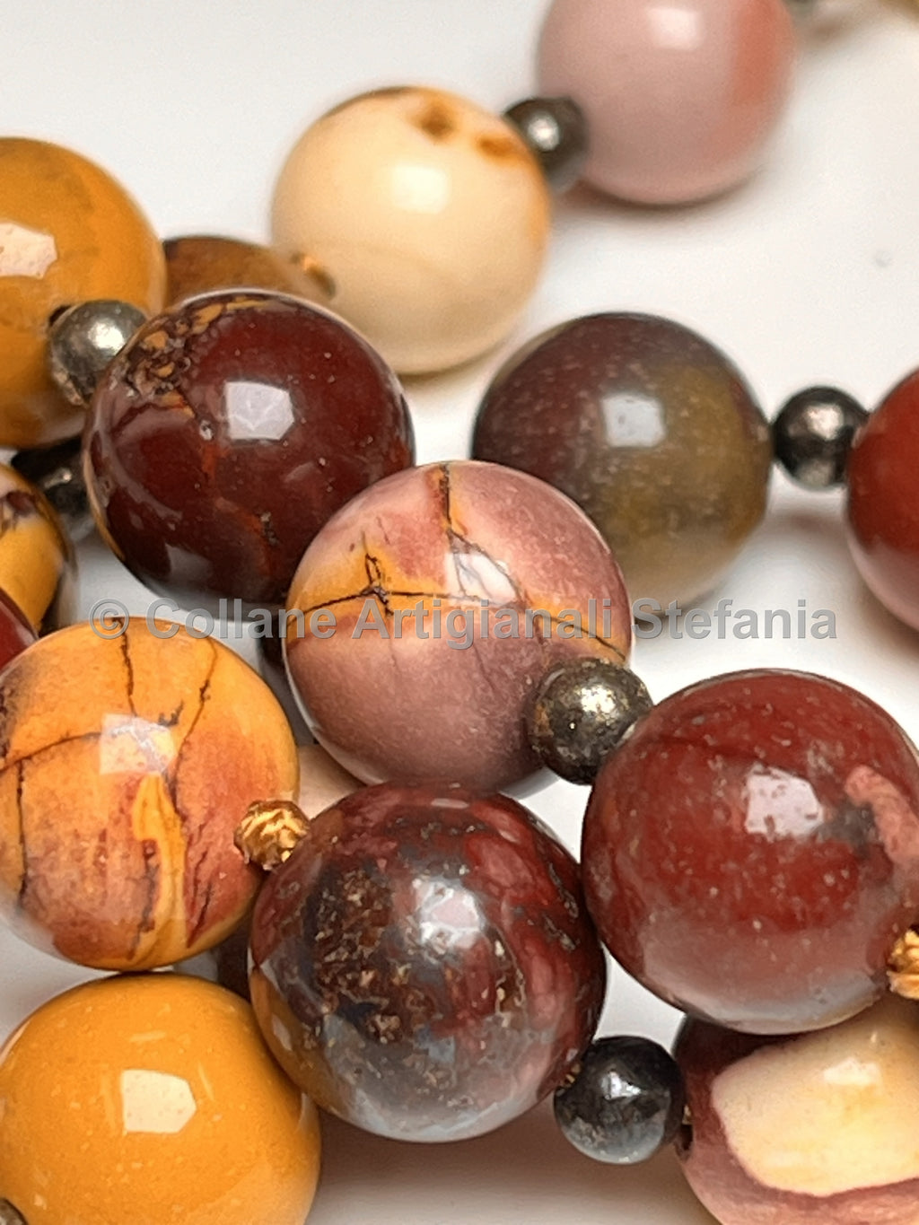 Collana con pietre dure di Mookaite e Pirite