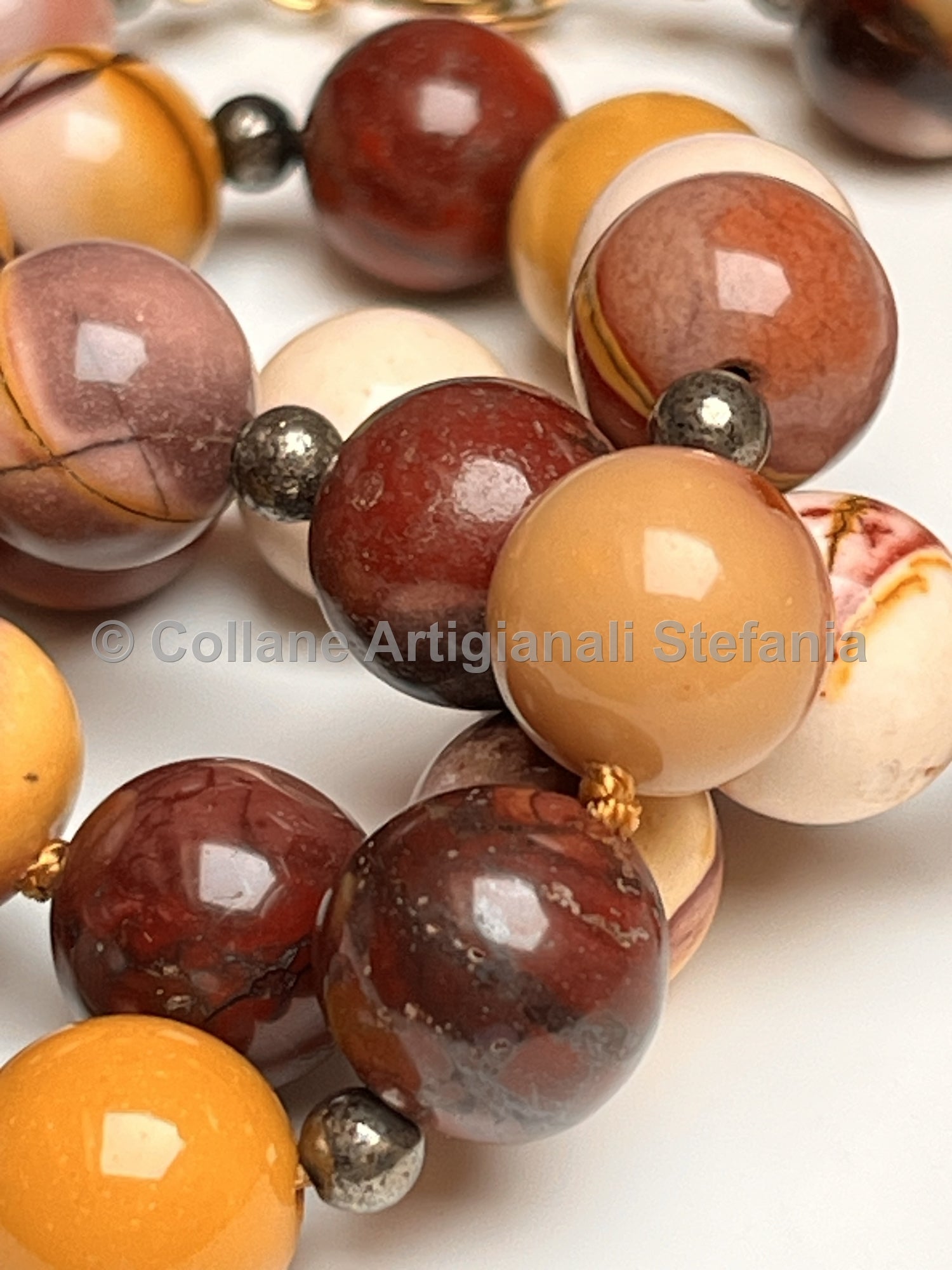 Collana con pietre dure di Mookaite e Pirite
