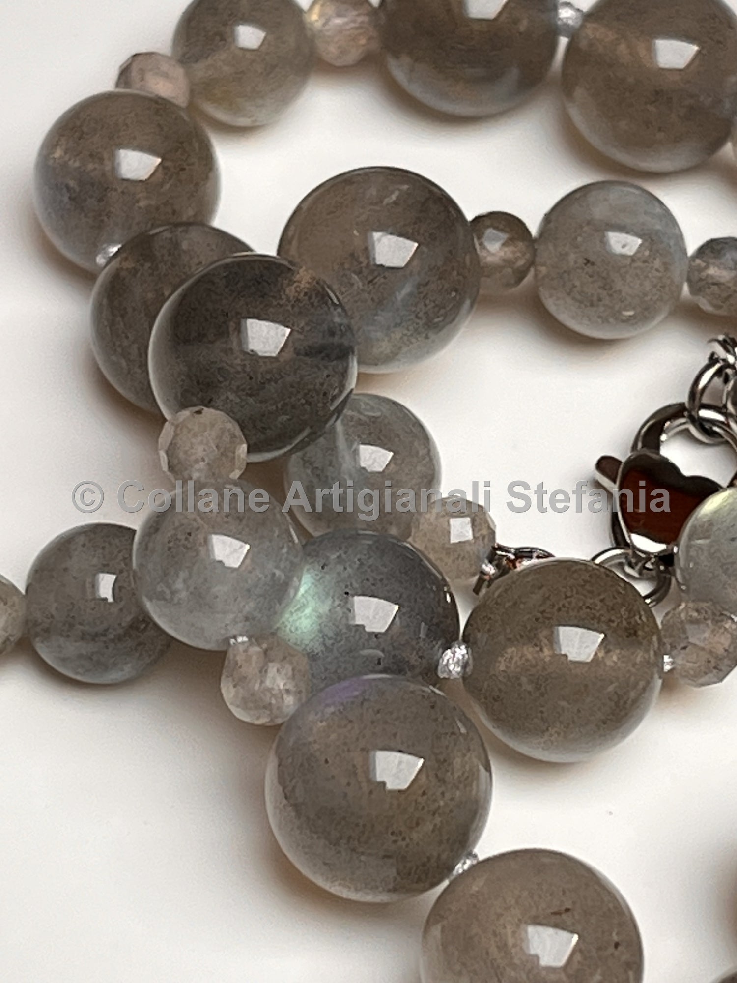 Collana con pietre dure di Labradorite di eccellente qualità