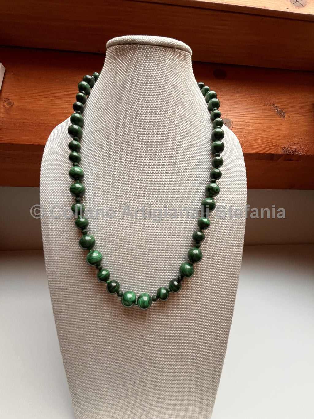 Collana con pietre dure di Malachite di eccellente qualità