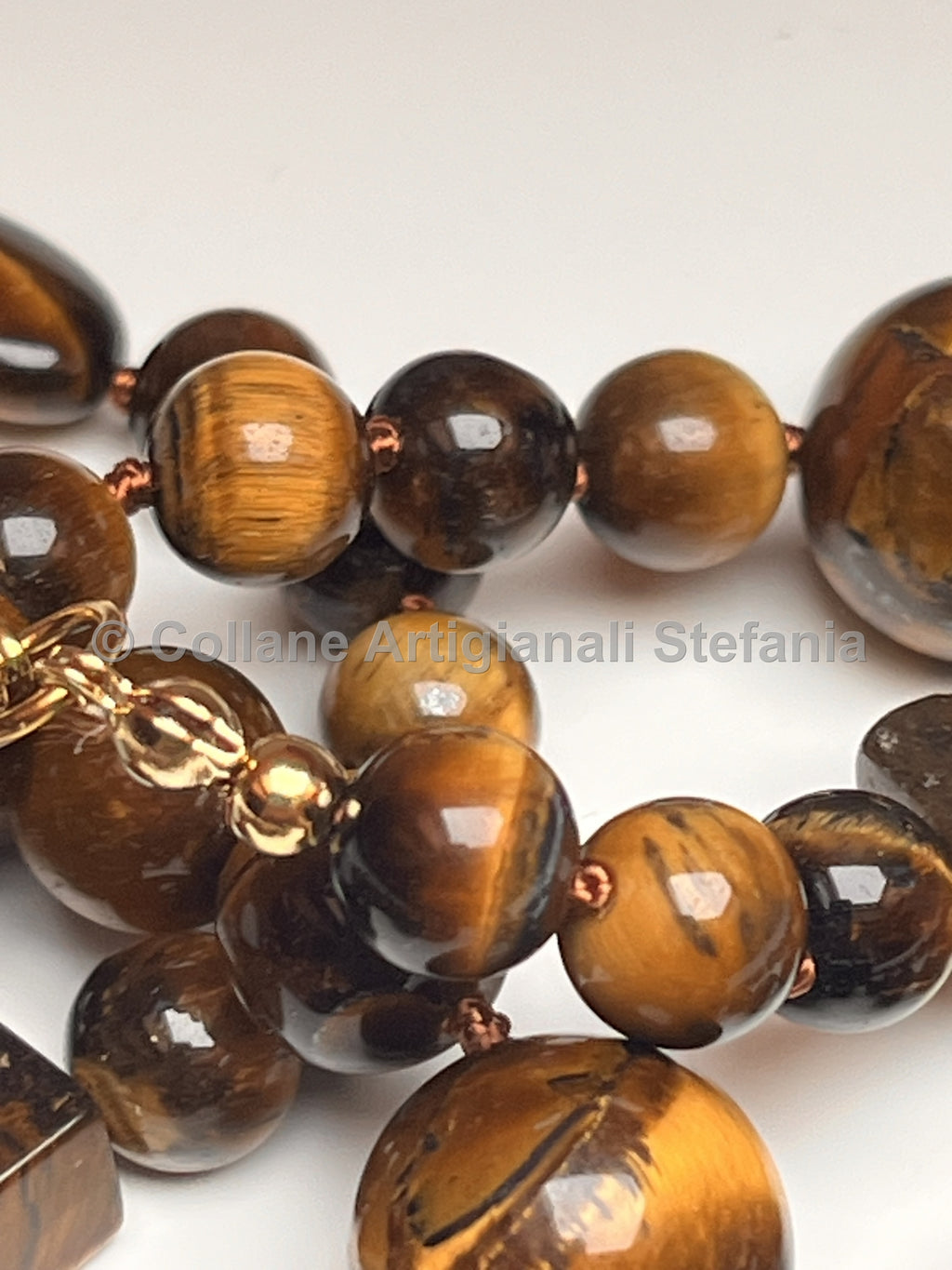 Collana con pietre dure di alta qualità di Occhio di Tigre.