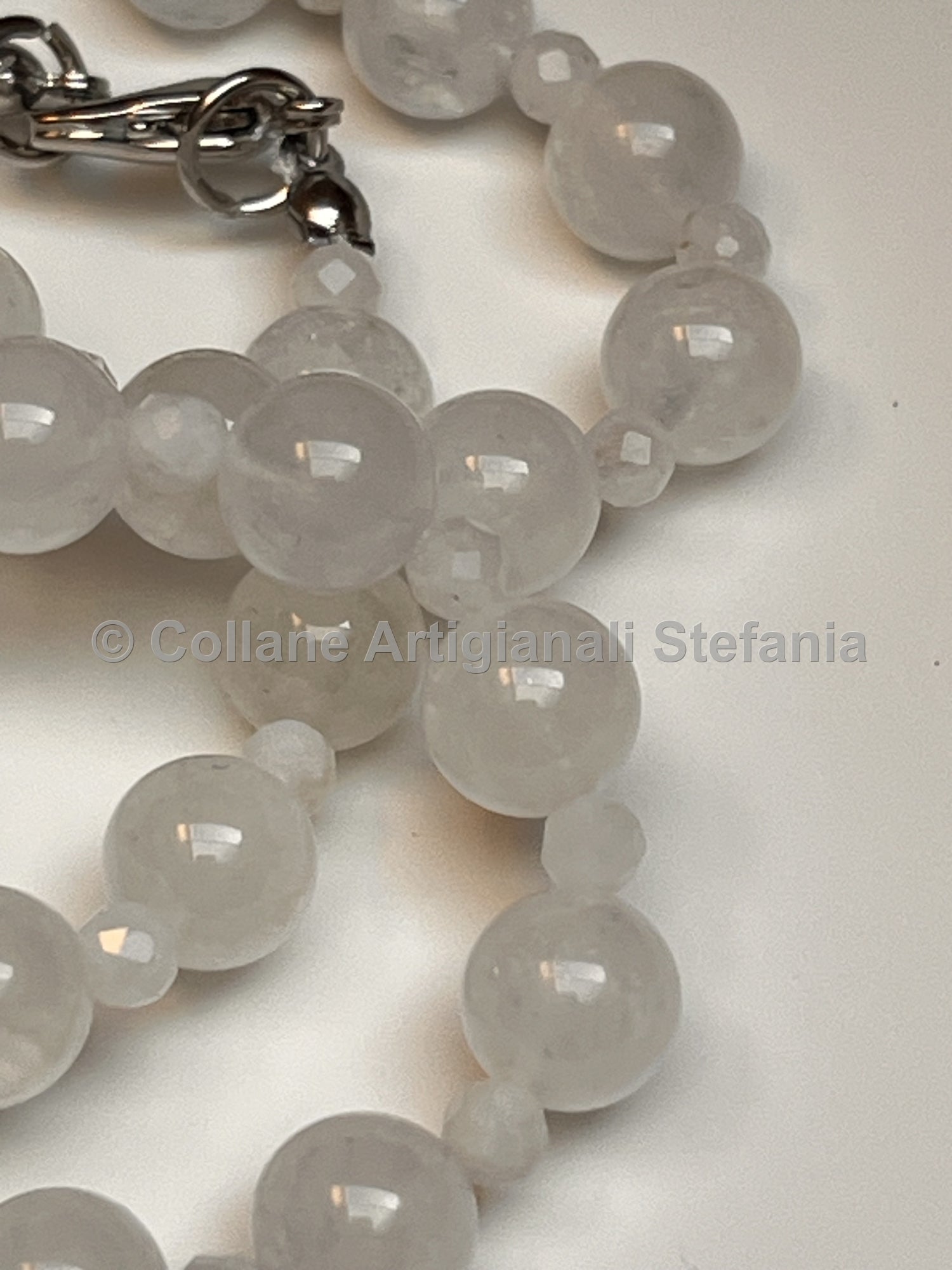 Collana con pietre dure di Pietra di Luna blu di alta qualità