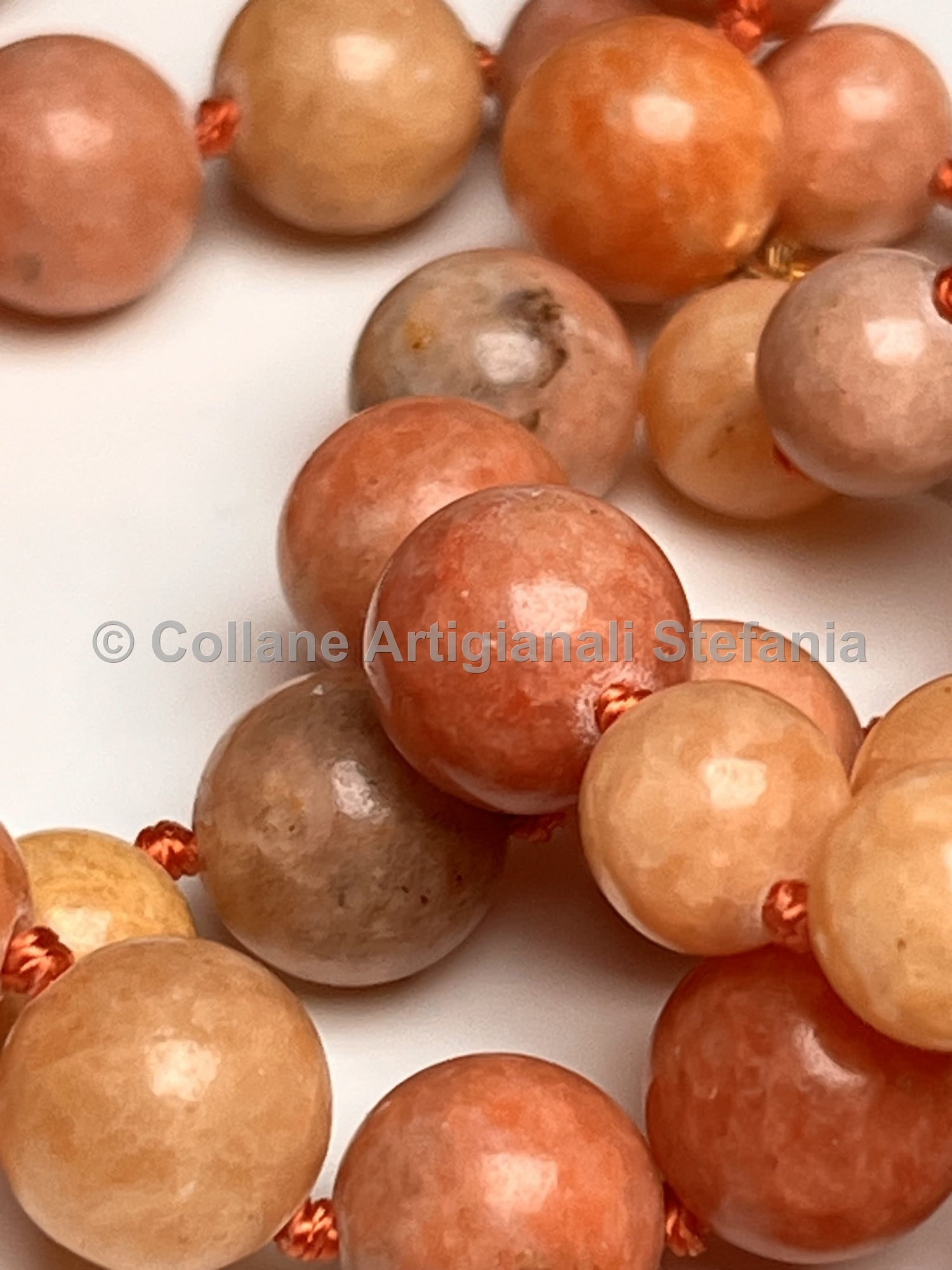 Collana con pietre dure di Calcite arancio