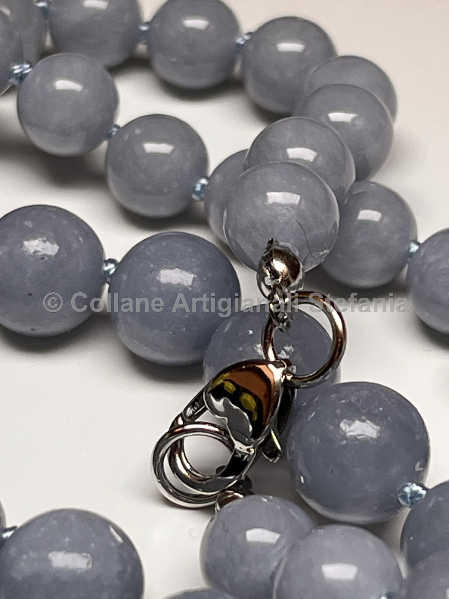 Collana con pietre dure di alta qualità di Angelite