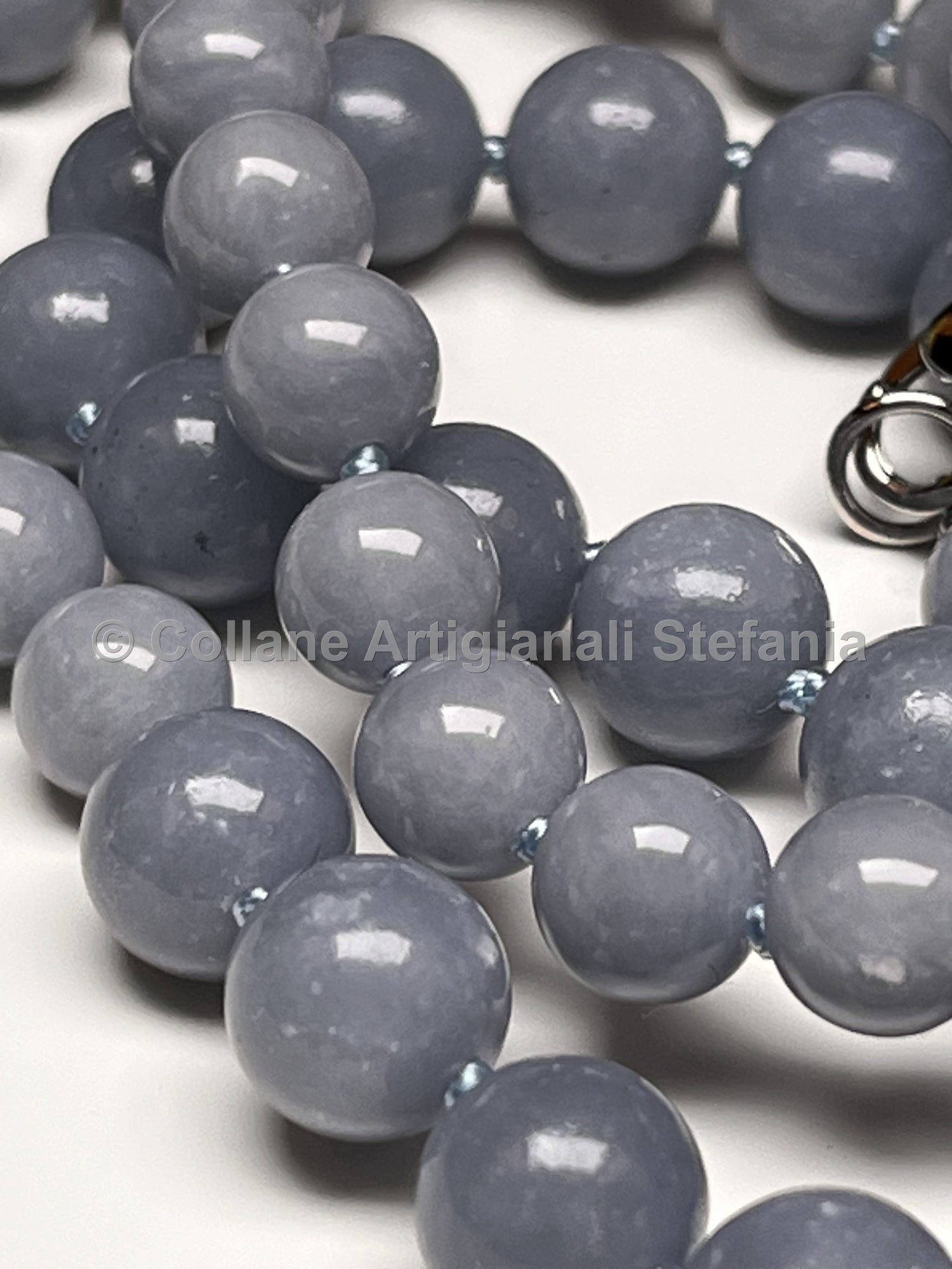 Collana con pietre dure di alta qualità di Angelite
