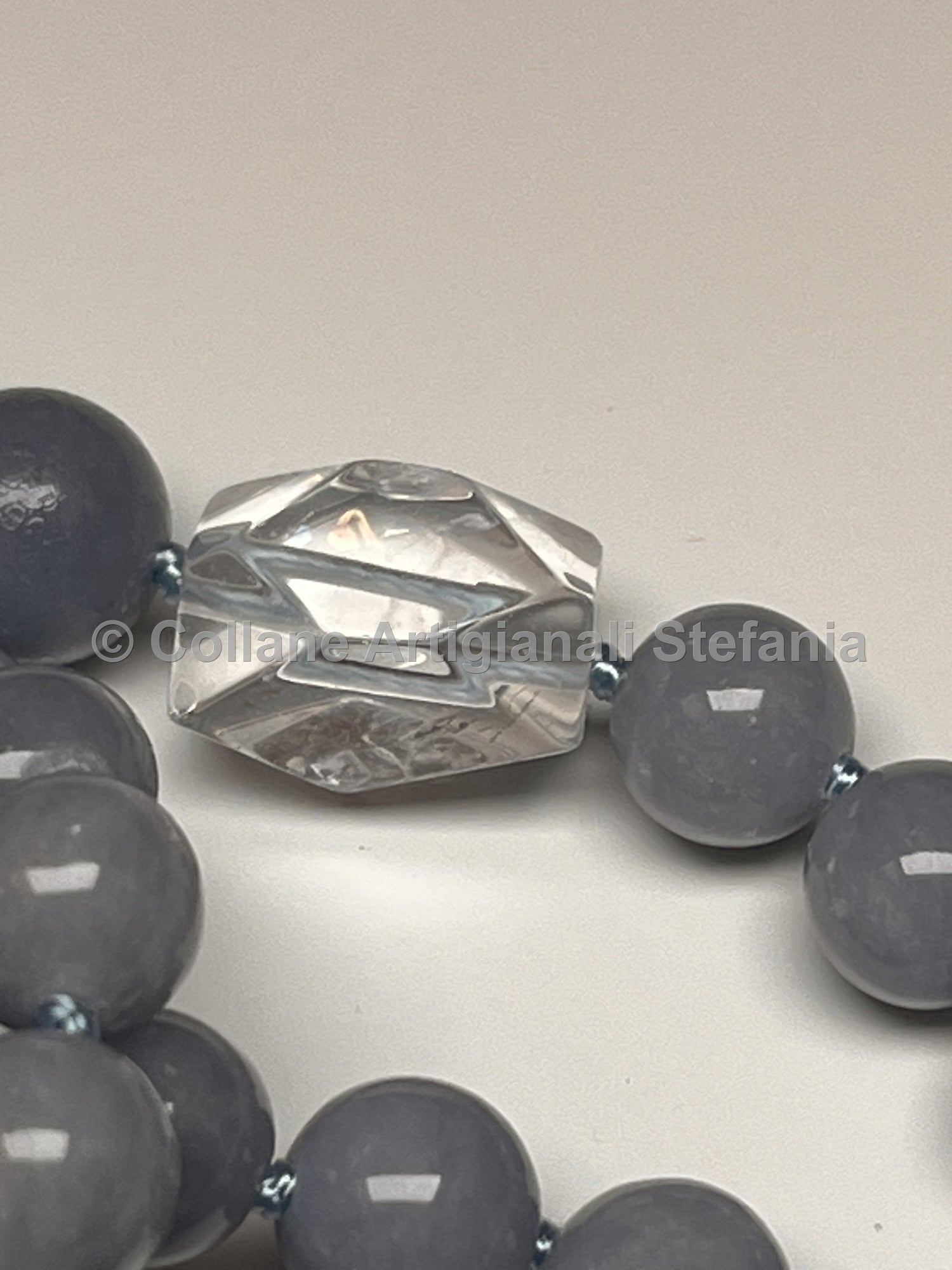 Collana con pietre dure di alta qualità di Angelite