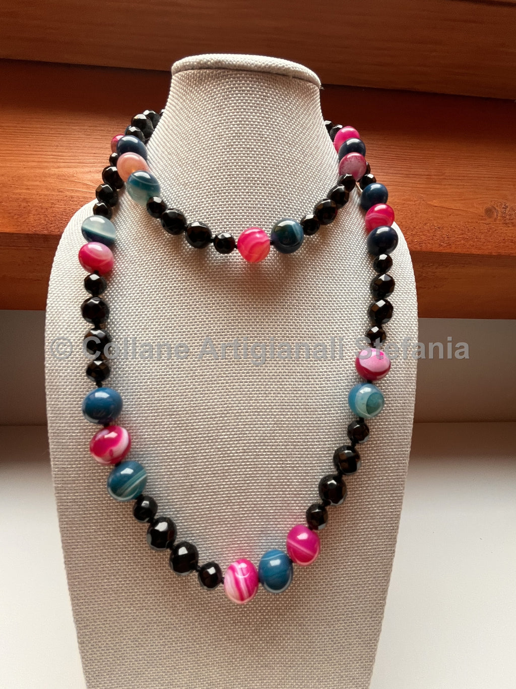 Collana con pietre dure di Onice e Agata colorata