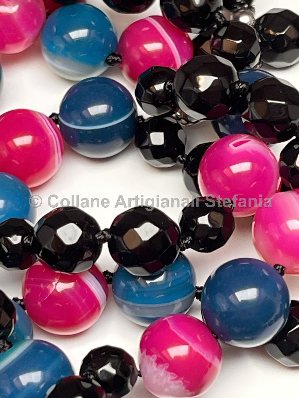 Collana con pietre dure di Onice e Agata colorata