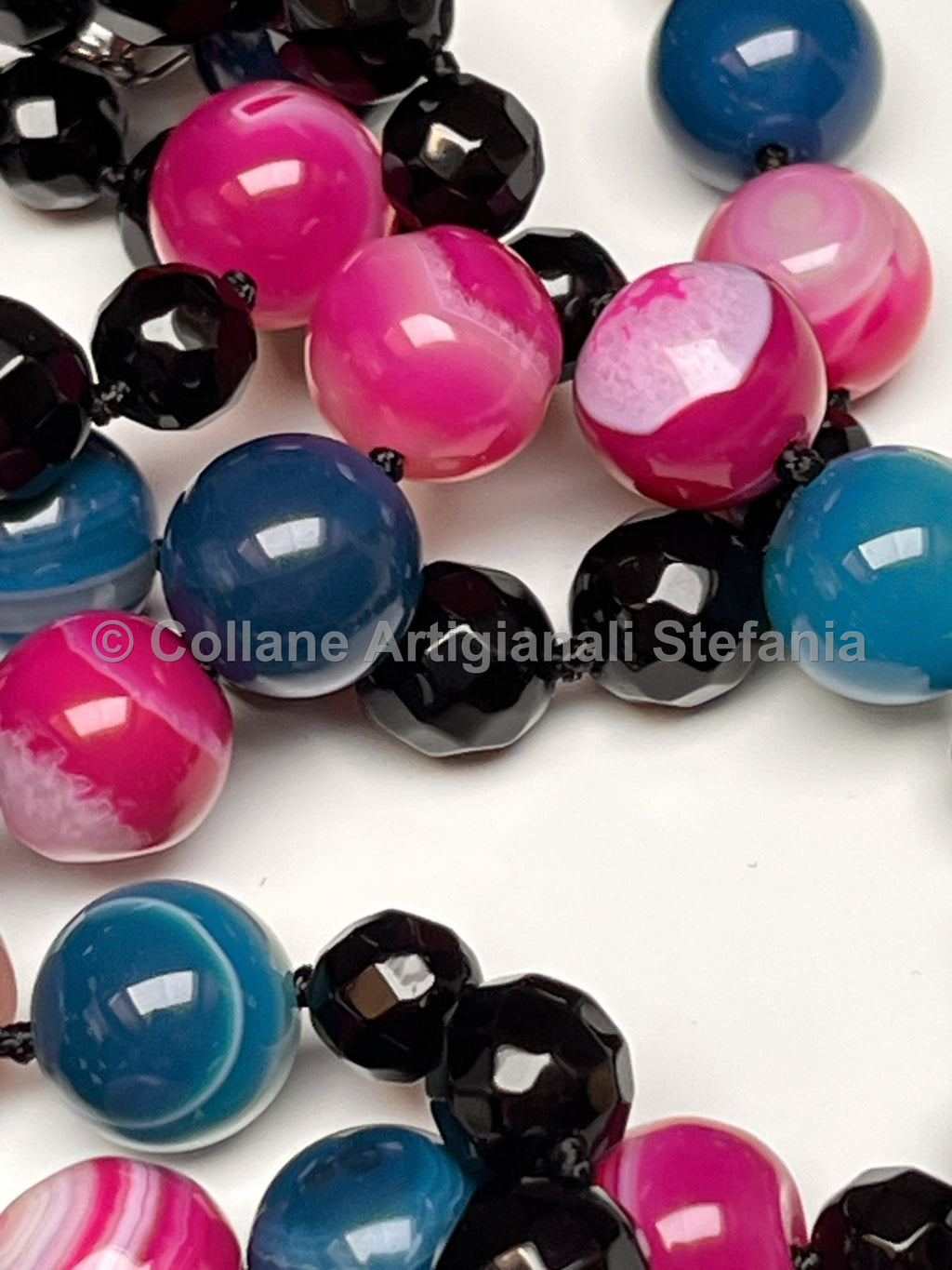 Collana con pietre dure di Onice e Agata colorata