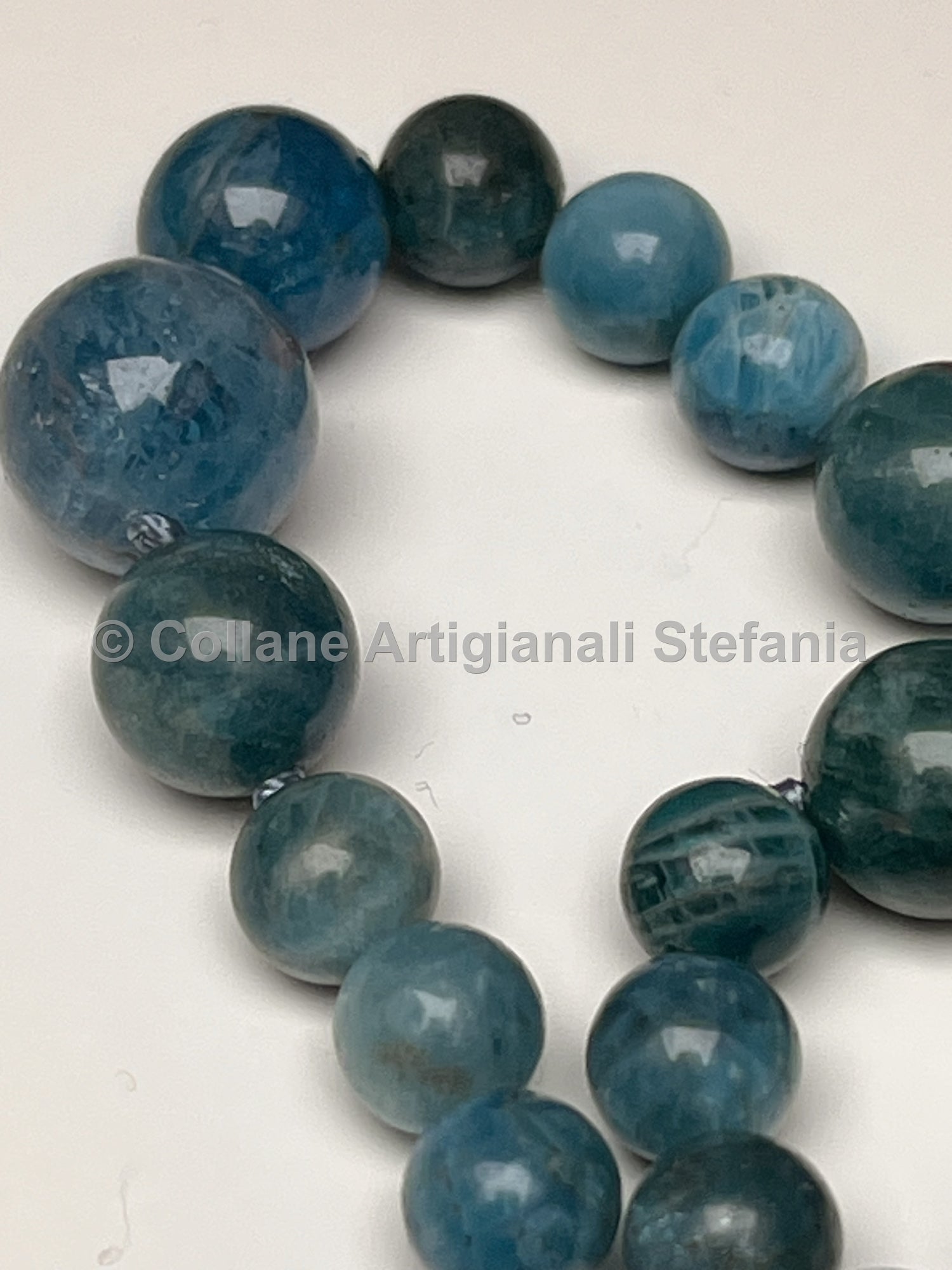 Collana con pietre dure di Apatite di alta qualità