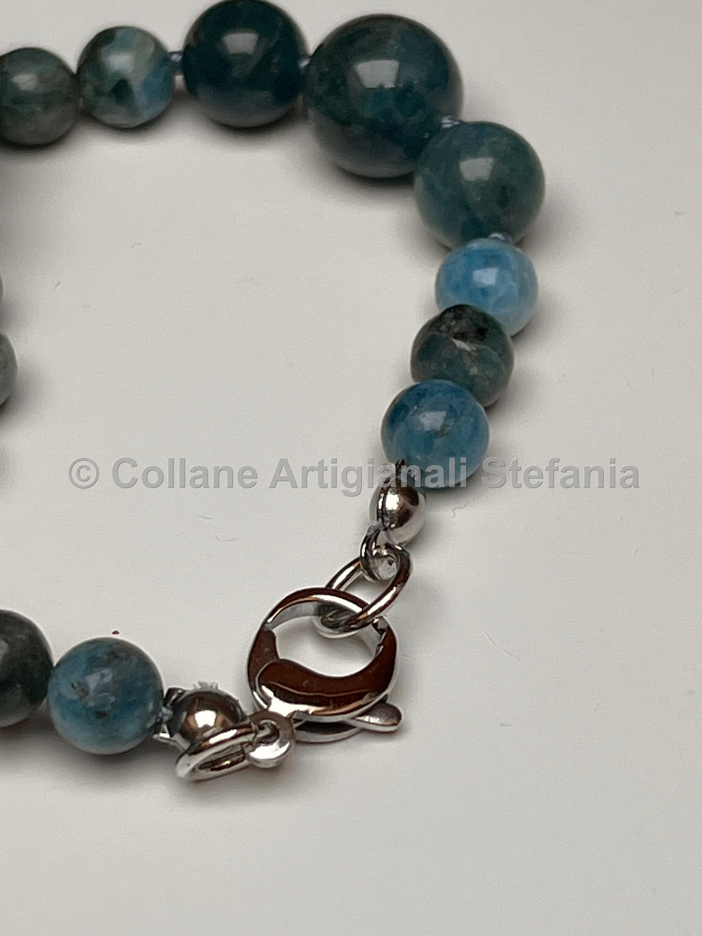 Collana con pietre dure di Apatite di alta qualità