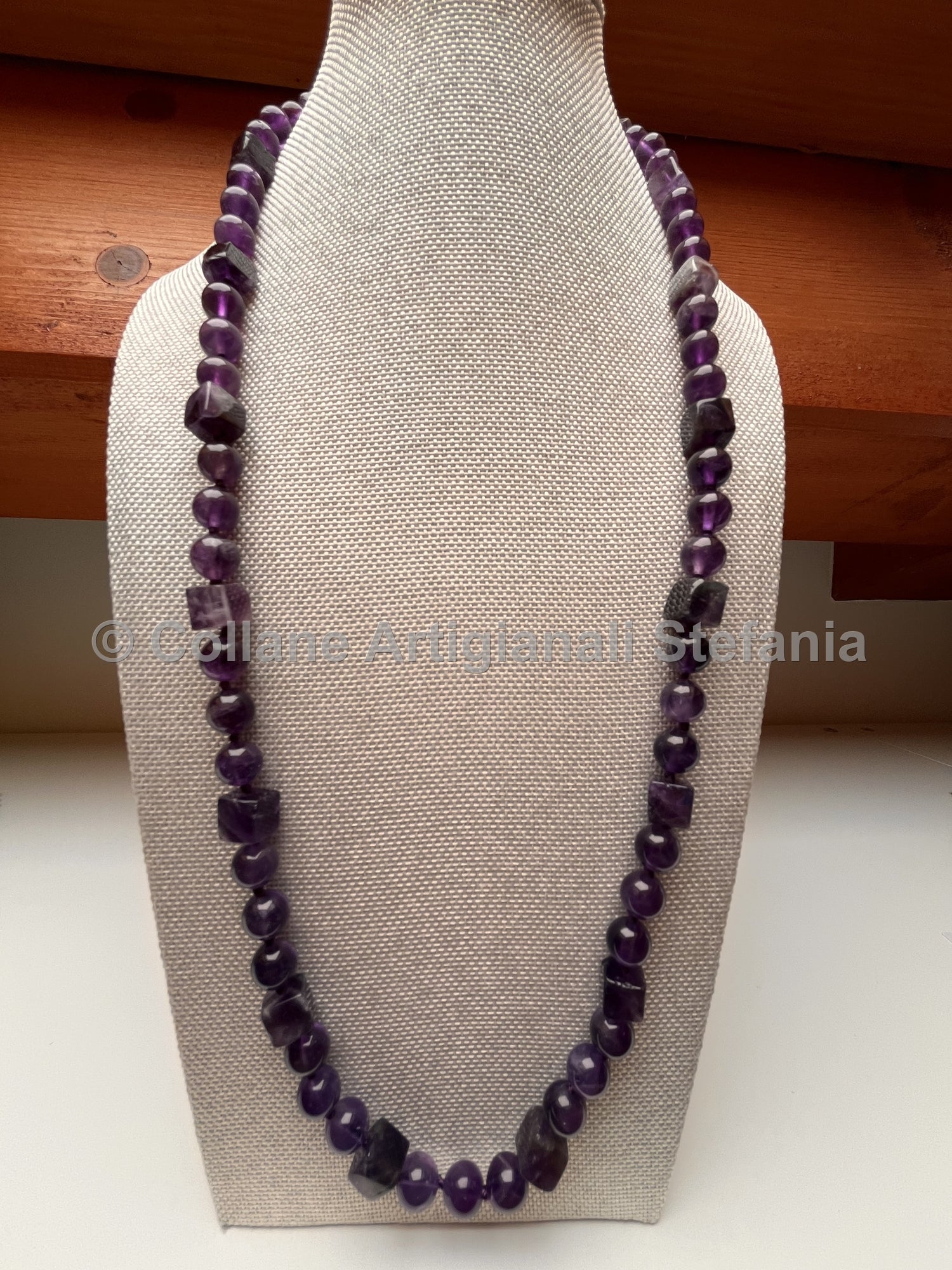 Collana con pietre dure di Ametista Chevron