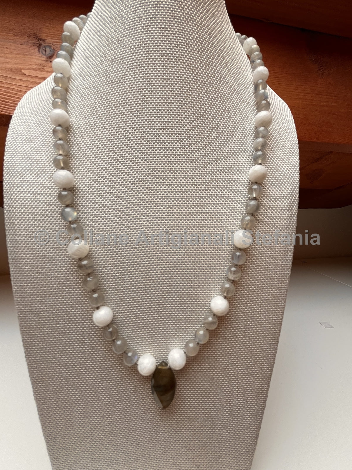 Collana artigianale con Labradorite, Blue Moonstone e pendente