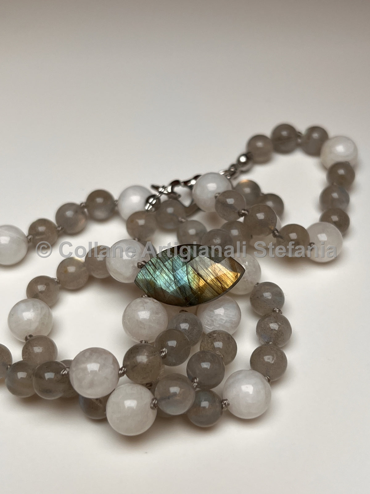 Collana artigianale con Labradorite, Blue Moonstone e pendente