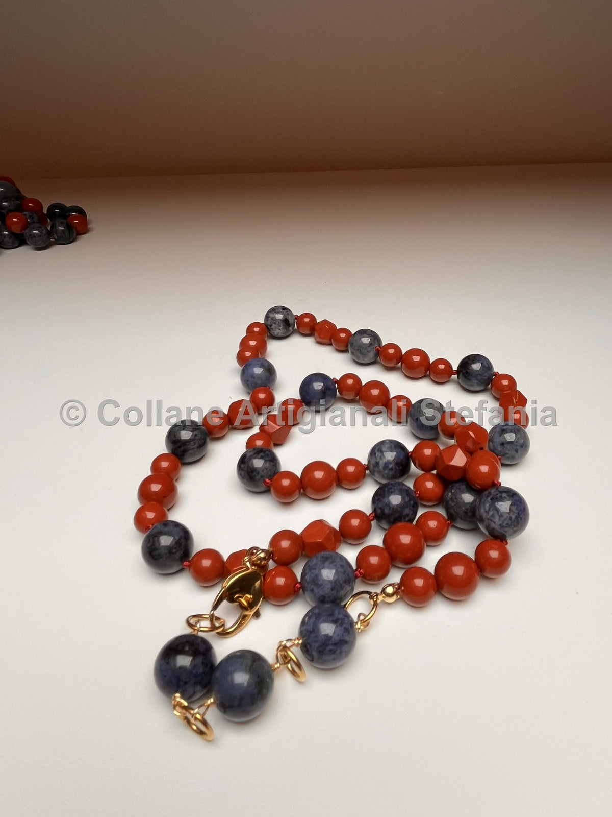 Collana Diaspro rosso e Diaspro blu, regolabile e indossabile in due modi