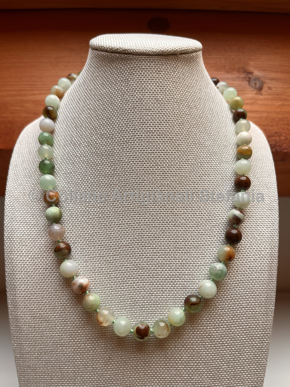 Collana artigianale in crisoprasio di ottima qualità, perle da 8 mm