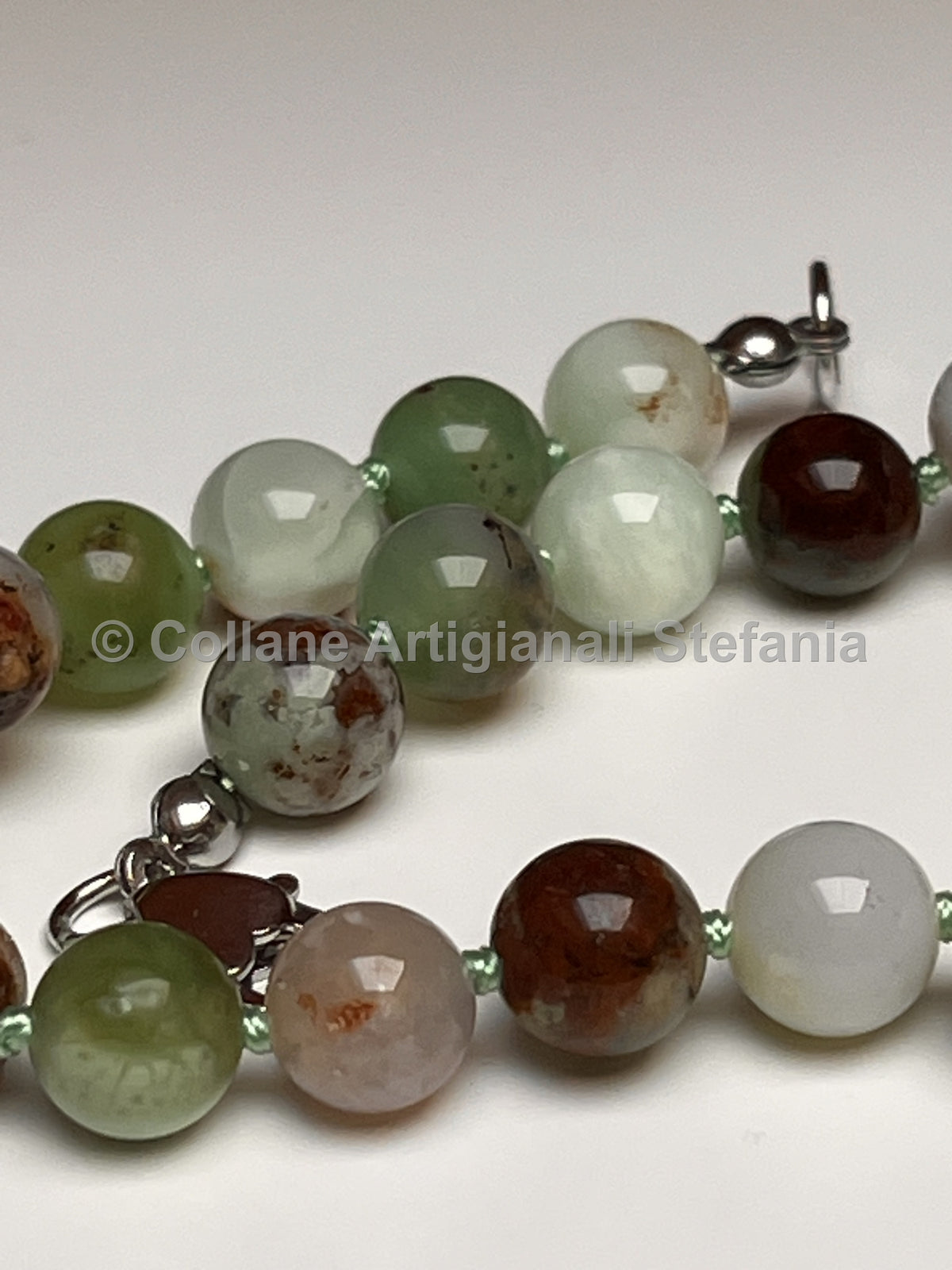 Collana artigianale in crisoprasio di ottima qualità, perle da 8 mm