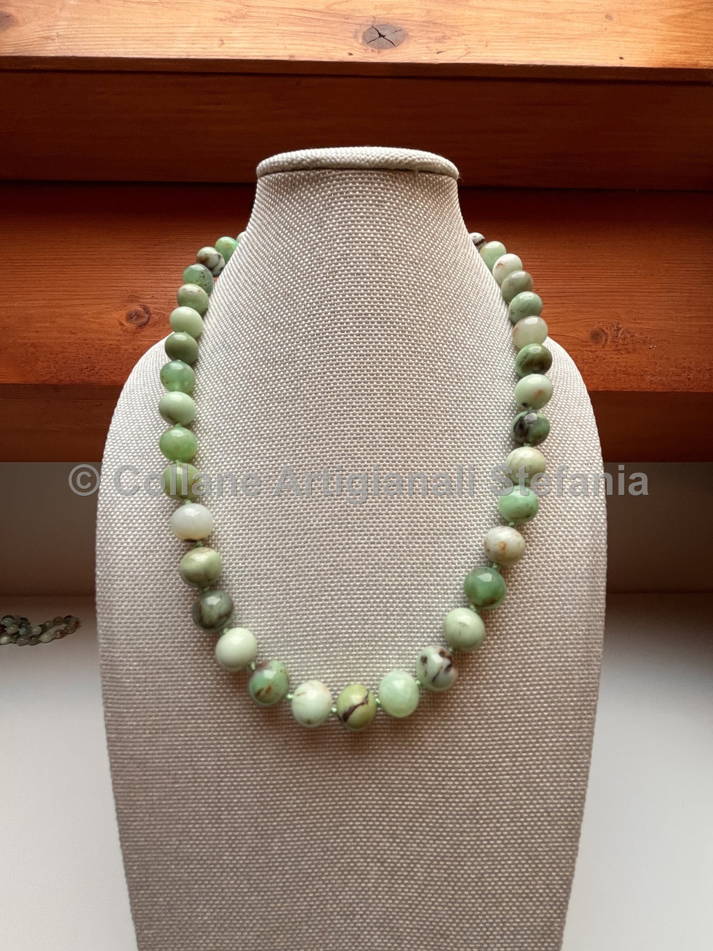 Collana artigianale in crisoprasio di ottima qualità, perle da 10 mm