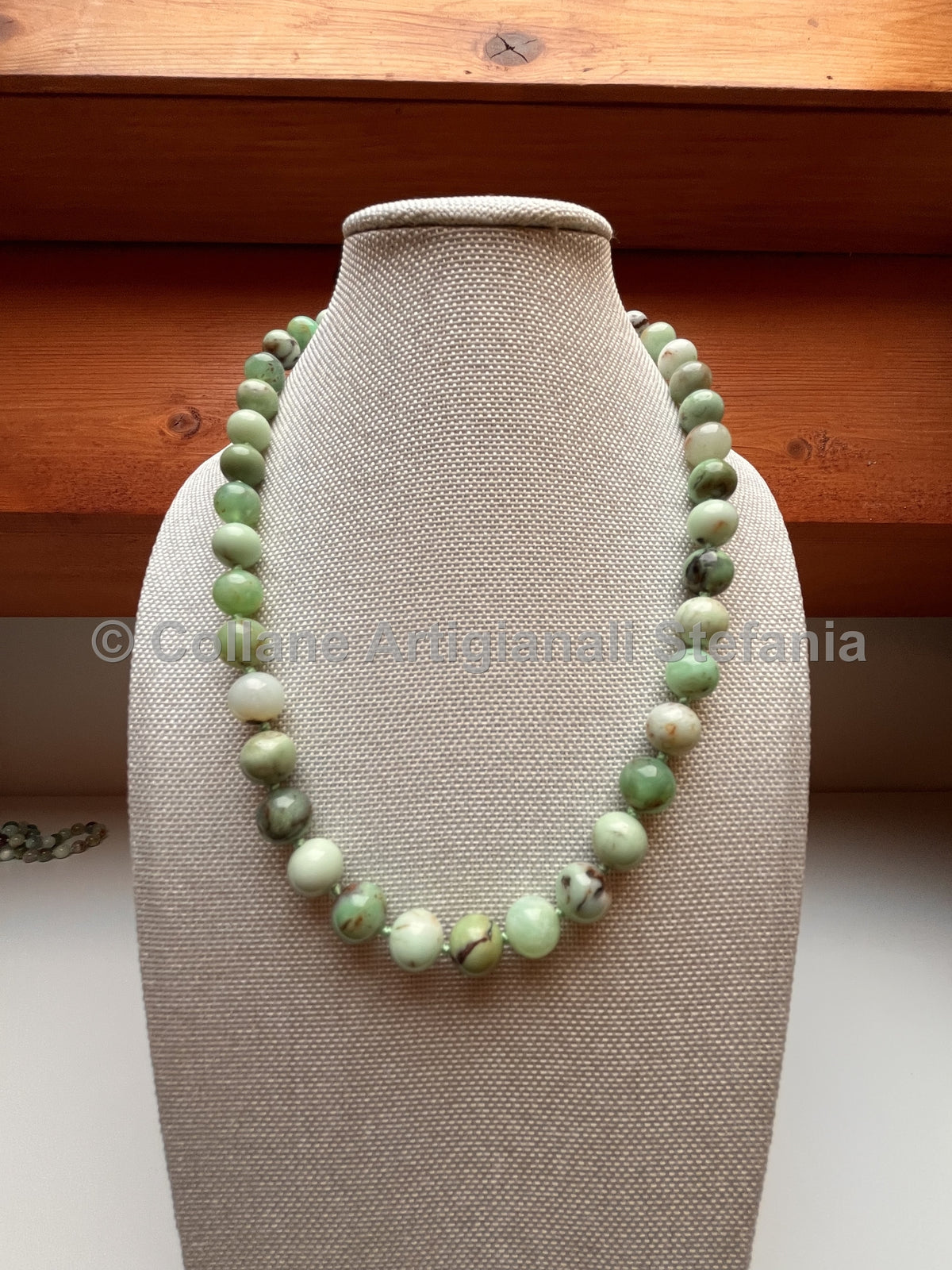 Collana artigianale in crisoprasio di ottima qualità, perle da 10 mm