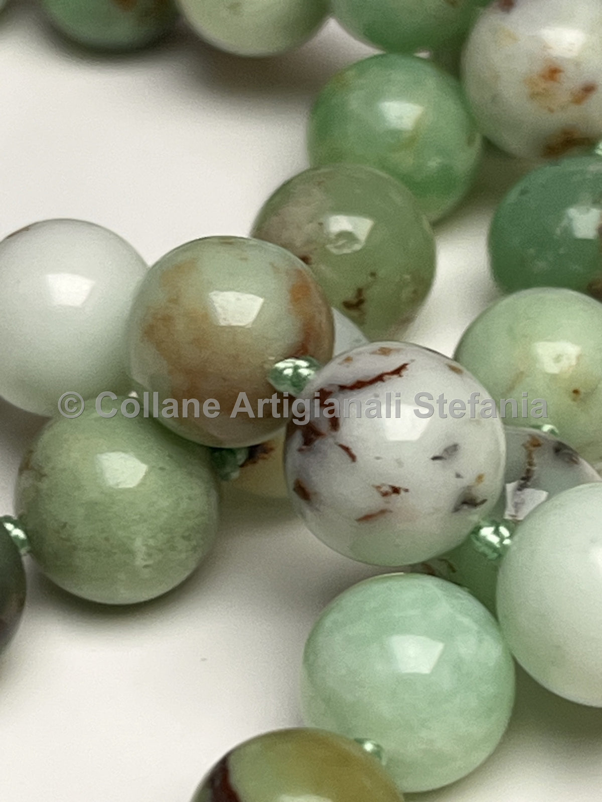 Collana artigianale in crisoprasio di ottima qualità, perle da 10 mm