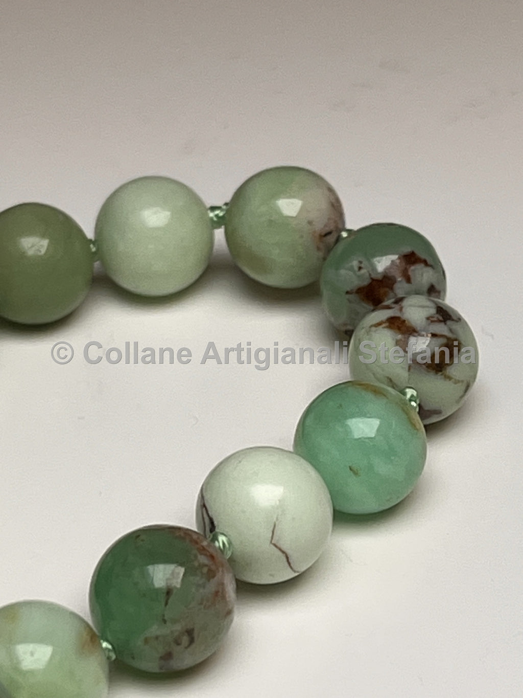 Collana artigianale in crisoprasio di ottima qualità, perle da 10 mm