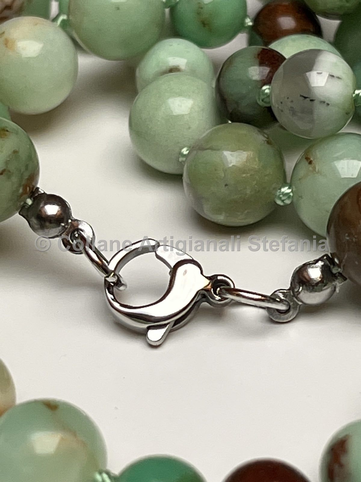 Collana artigianale in crisoprasio di ottima qualità, perle da 8 e 10 mm